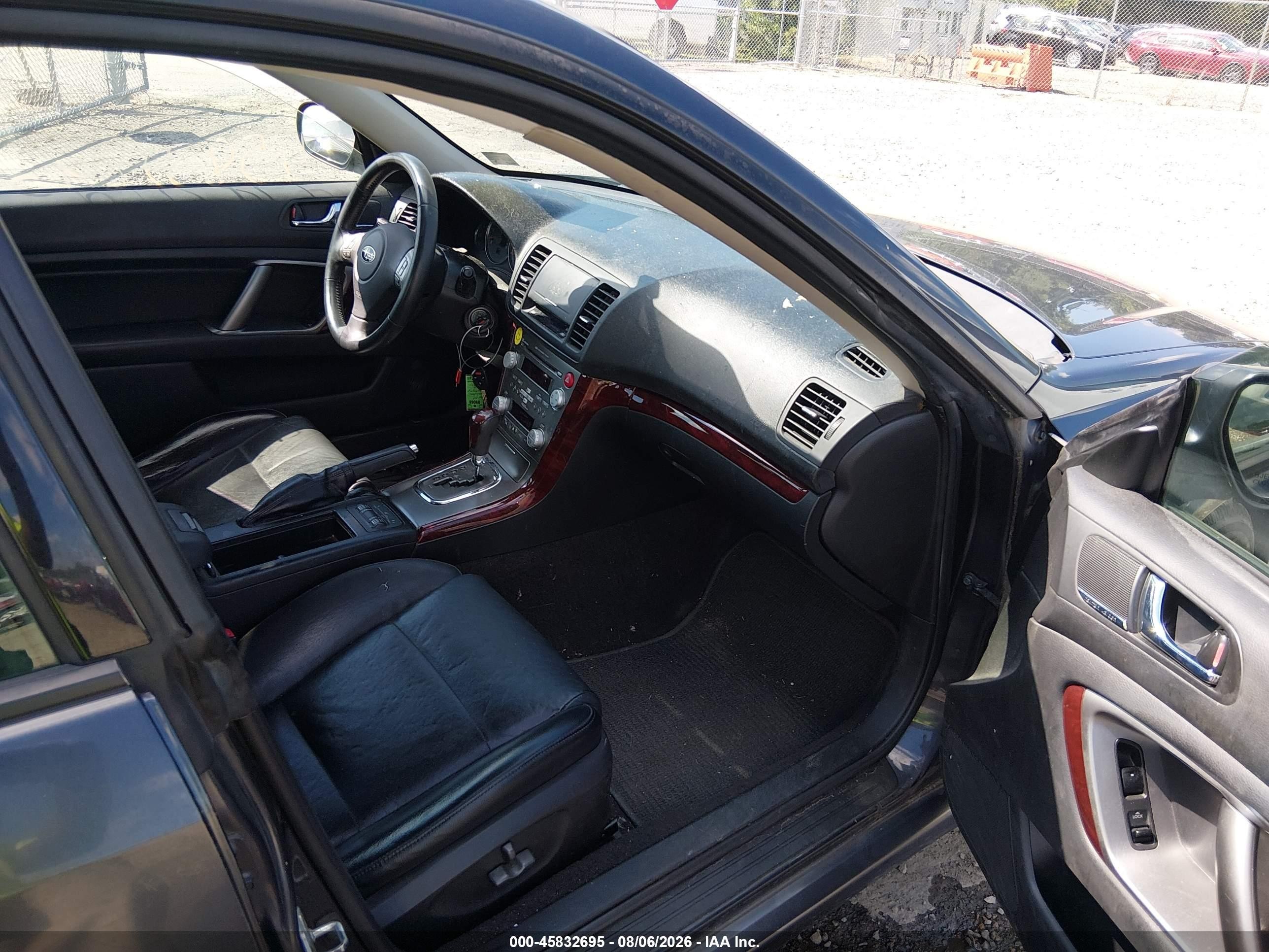 2009 Subaru Legacy 2.5i Limited Серый vin: 4S3BL626497211663