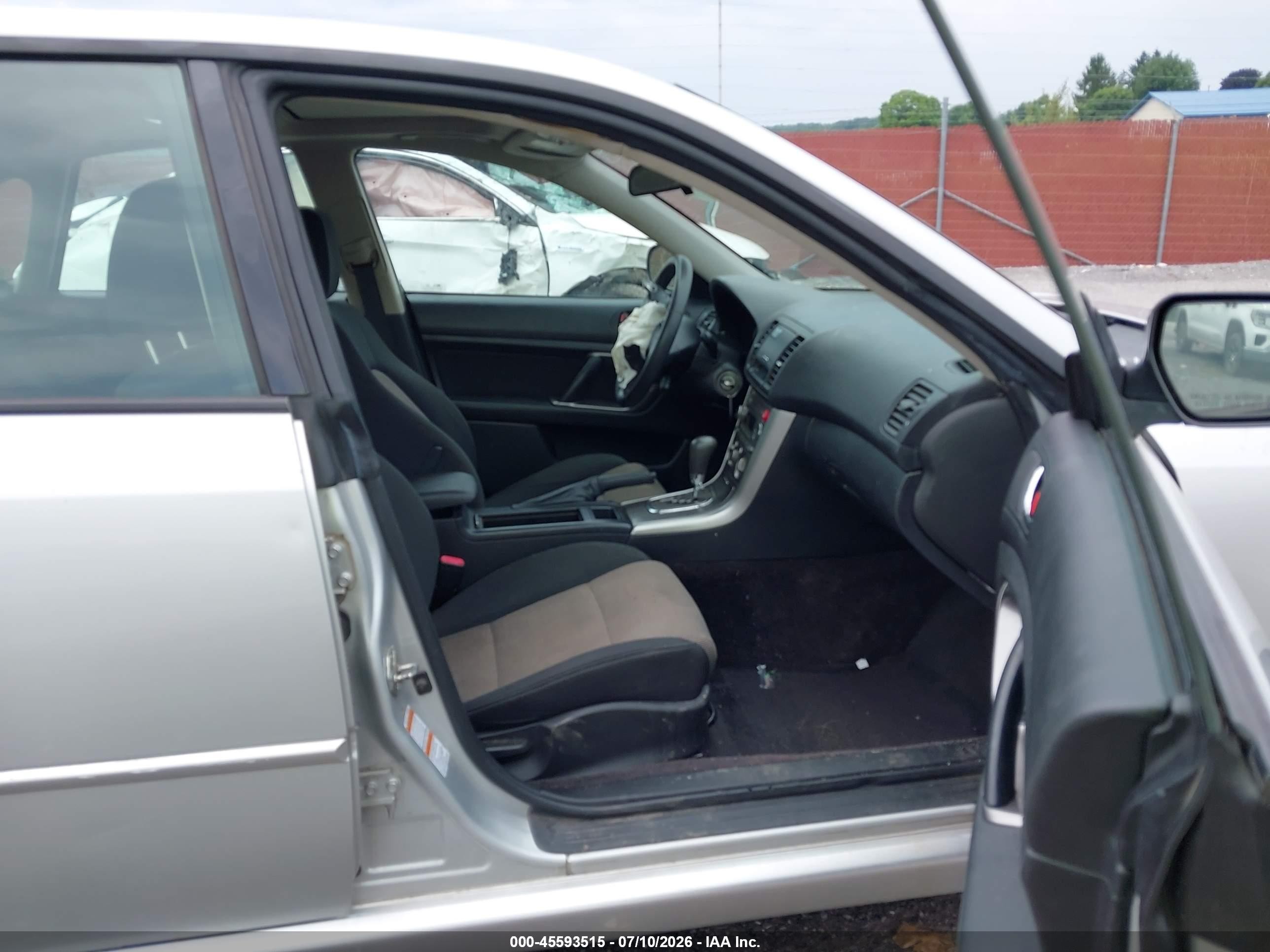 2006 Subaru Legacy 2.5i Silver vin: 4S3BL626567214910