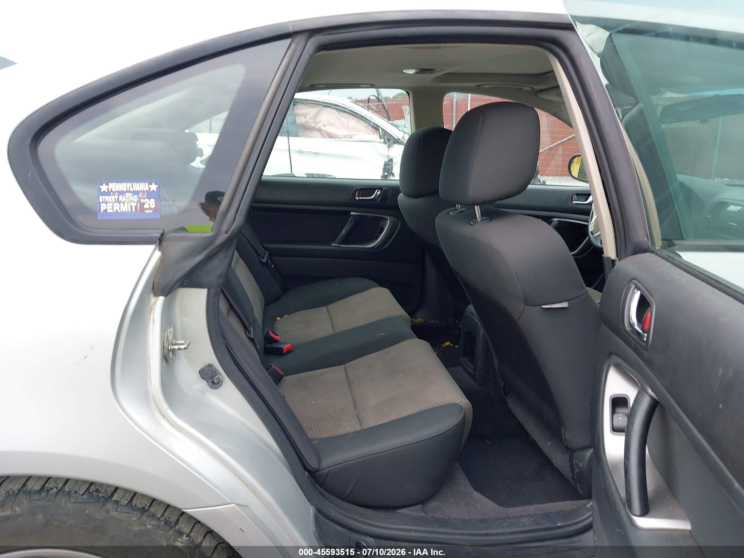 2006 Subaru Legacy 2.5i Silver vin: 4S3BL626567214910