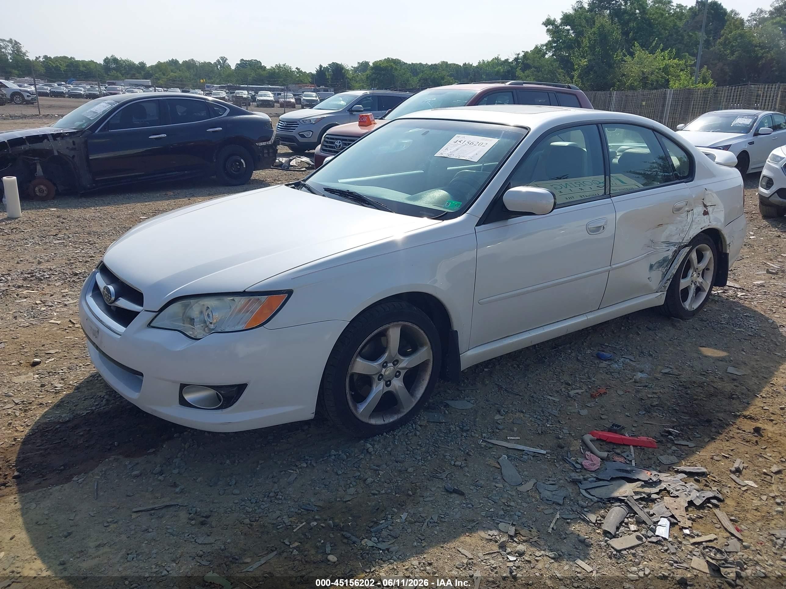 2008 Subaru Legacy 2.5i Limited White vin: 4S3BL626687208357