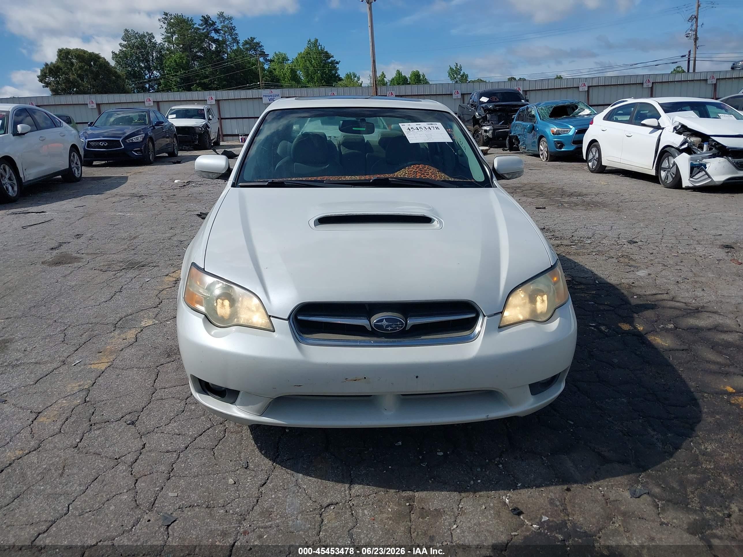 2007 Subaru Legacy 2.5gt Limited White vin: 4S3BL676074210792