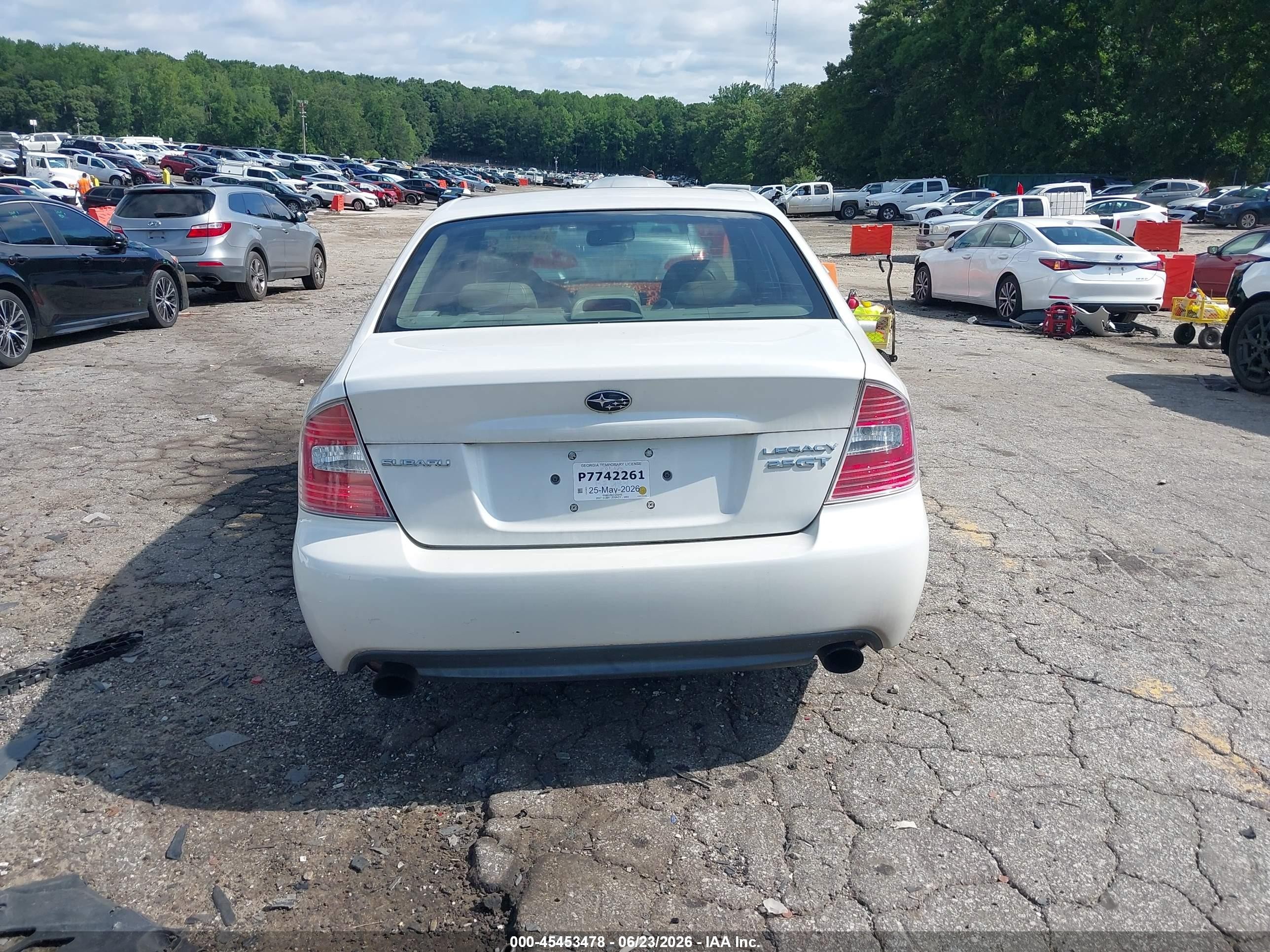 2007 Subaru Legacy 2.5gt Limited White vin: 4S3BL676074210792