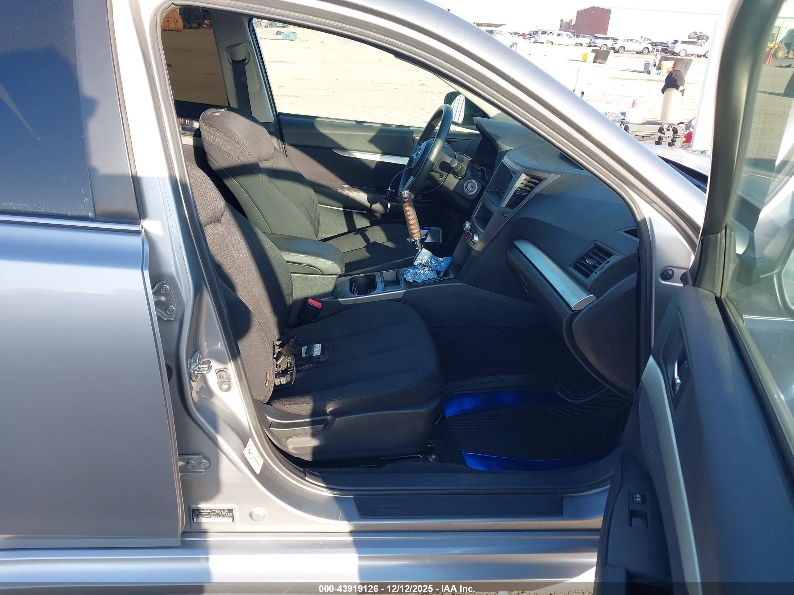 2011 Subaru Legacy 2.5i Gray vin: 4S3BMAA67B1229262