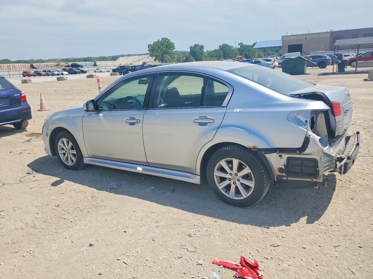 2012 Subaru Legacy 2.5i Silver vin: 4S3BMAA6XC1015206