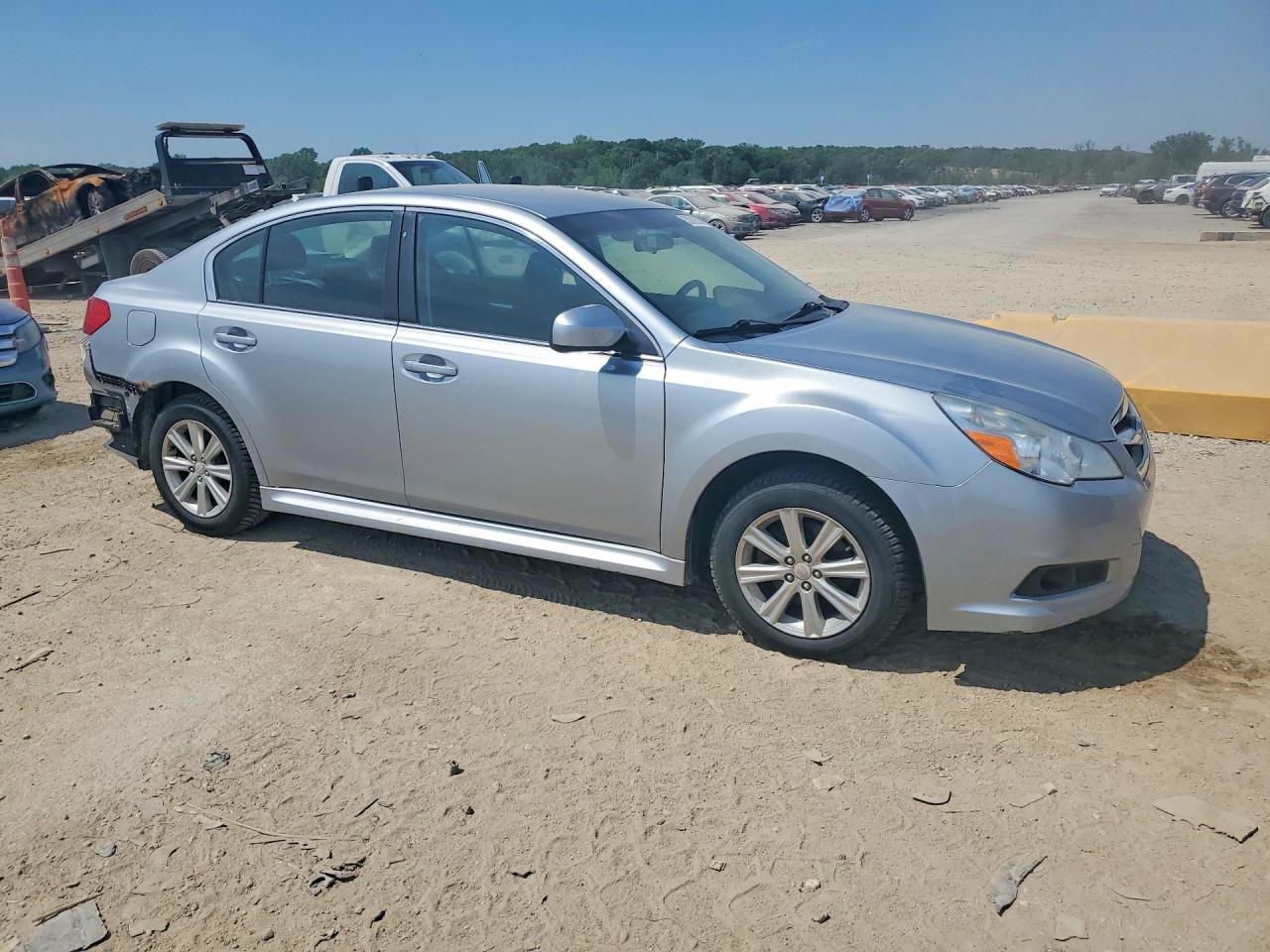 2012 Subaru Legacy 2.5i Silver vin: 4S3BMAA6XC1015206