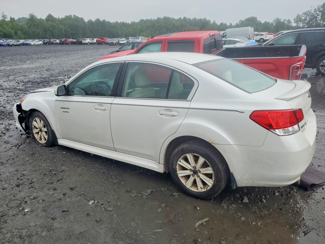 2012 Subaru Legacy 2.5i White vin: 4S3BMBA60C3034986