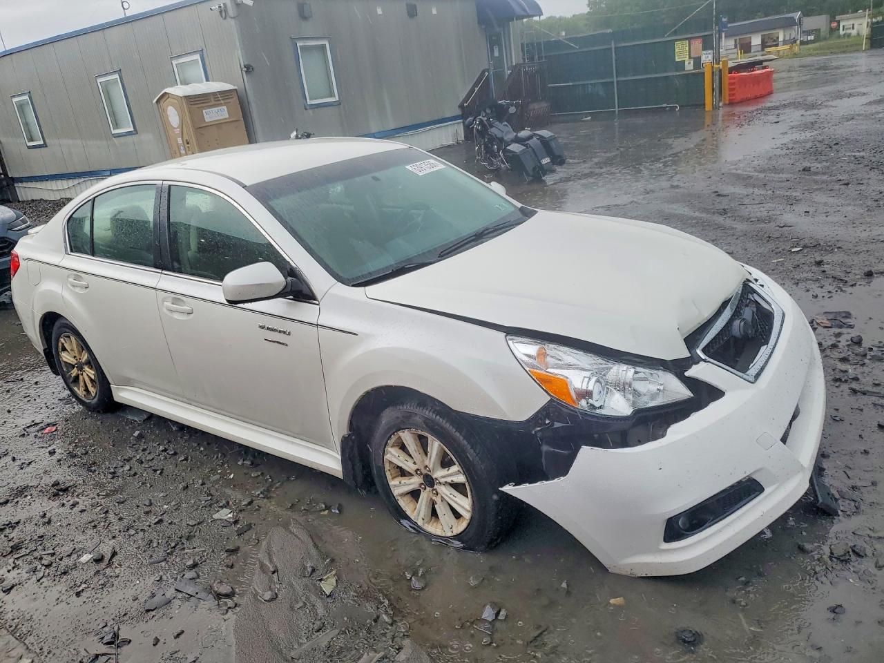 2012 Subaru Legacy 2.5i White vin: 4S3BMBA60C3034986