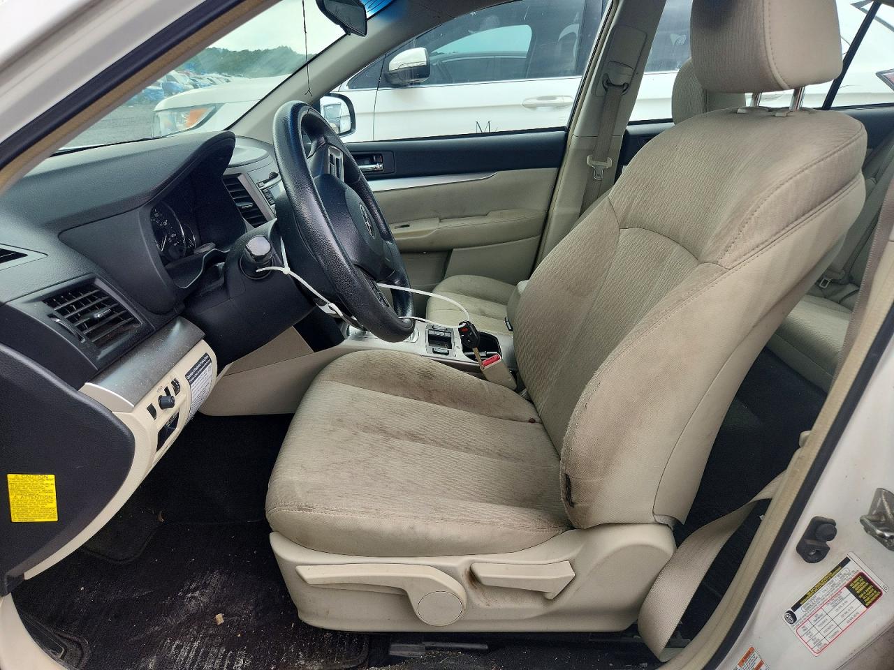 2012 Subaru Legacy 2.5i White vin: 4S3BMBA60C3034986