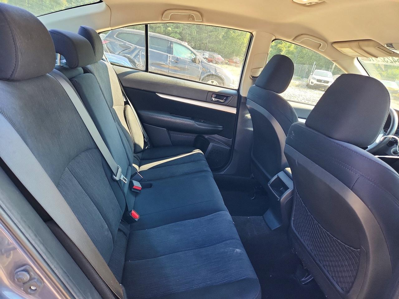 2013 Subaru Legacy 2.5i Gray vin: 4S3BMBA60D3035265