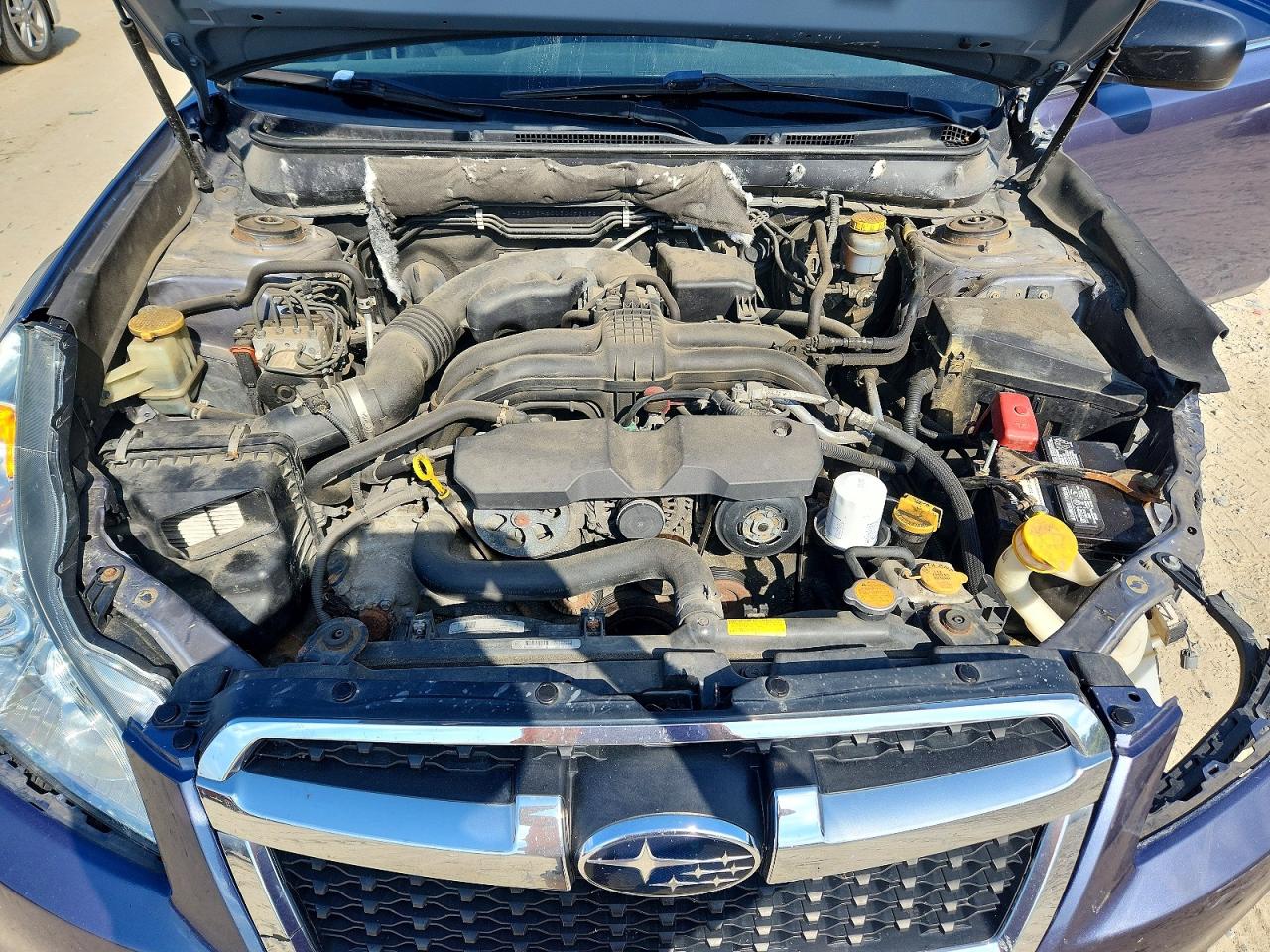 2013 Subaru Legacy 2.5i Gray vin: 4S3BMBA60D3035265