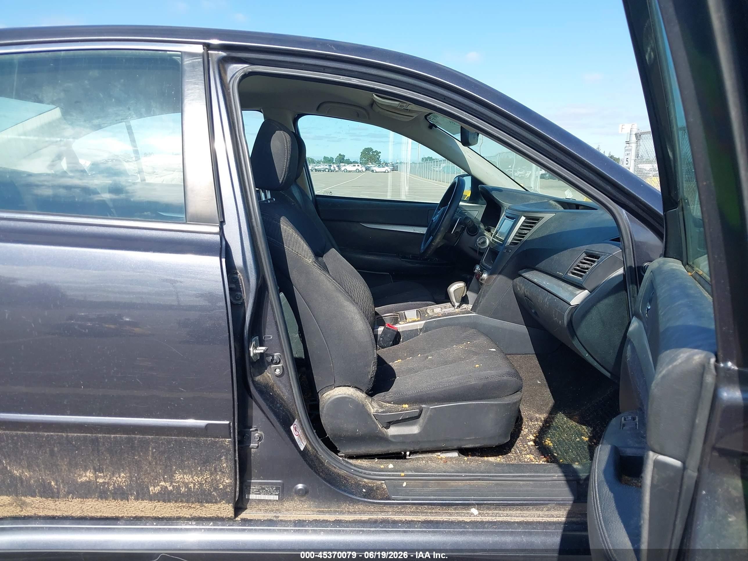 2011 Subaru Legacy 2.5i Gray vin: 4S3BMBA61B3255172