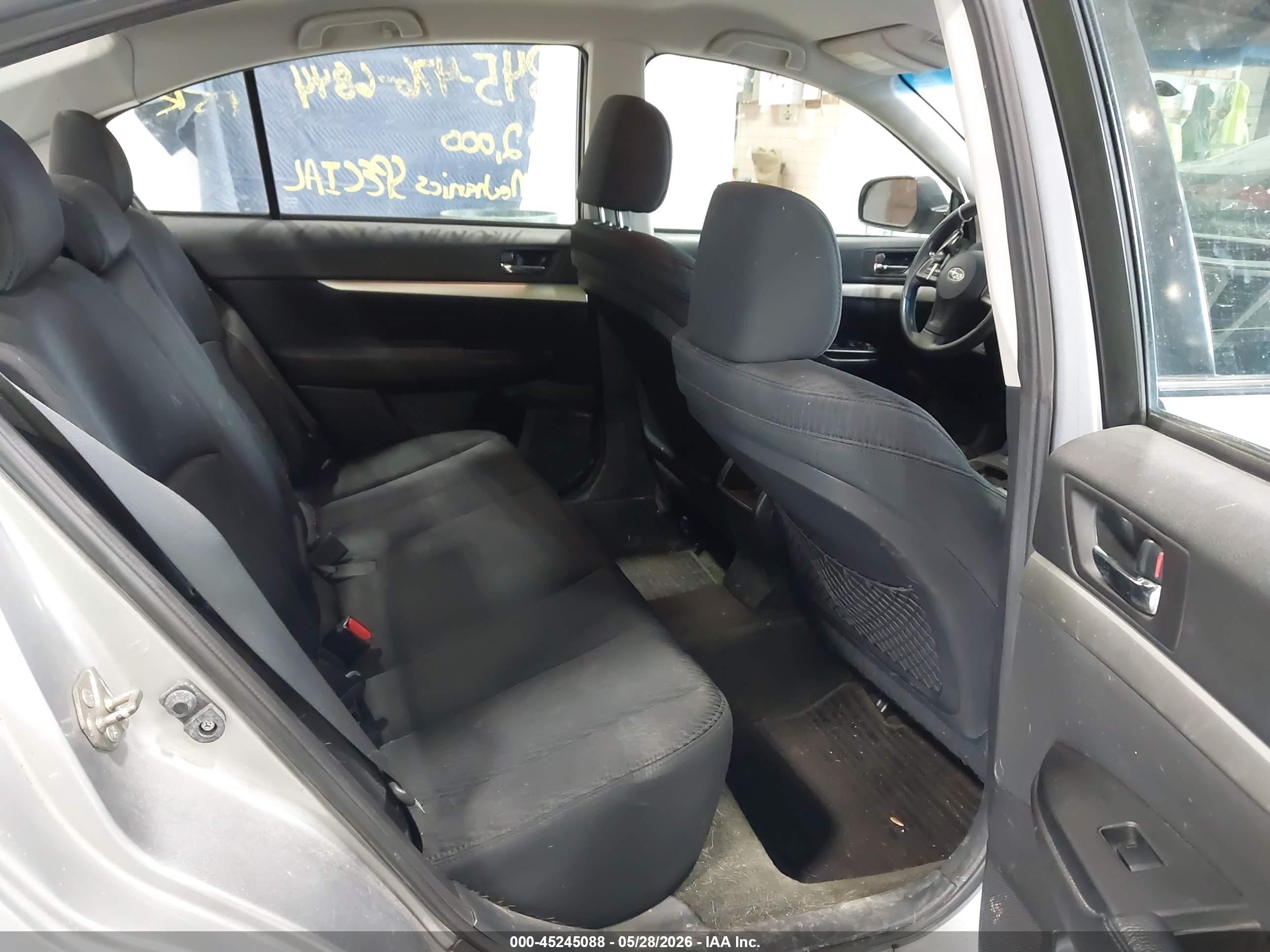2012 Subaru Legacy 2.5i Silver vin: 4S3BMBA61C3029280