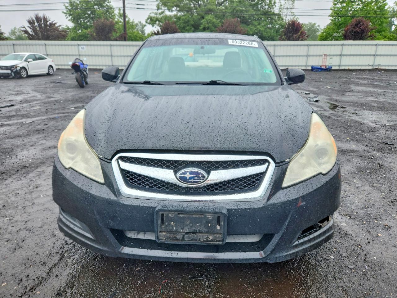 2010 Subaru Legacy 2.5i Black vin: 4S3BMBA62A3233888