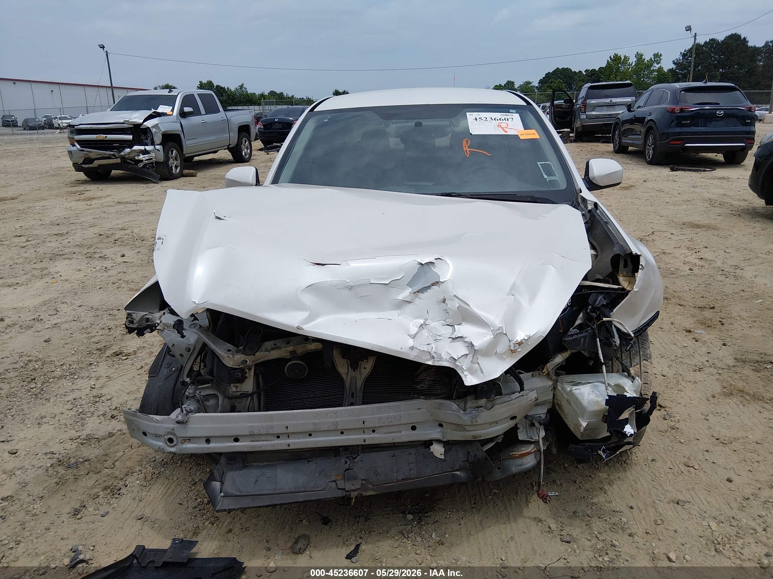 2012 Subaru Legacy 2.5i Белый vin: 4S3BMBA62C3036030