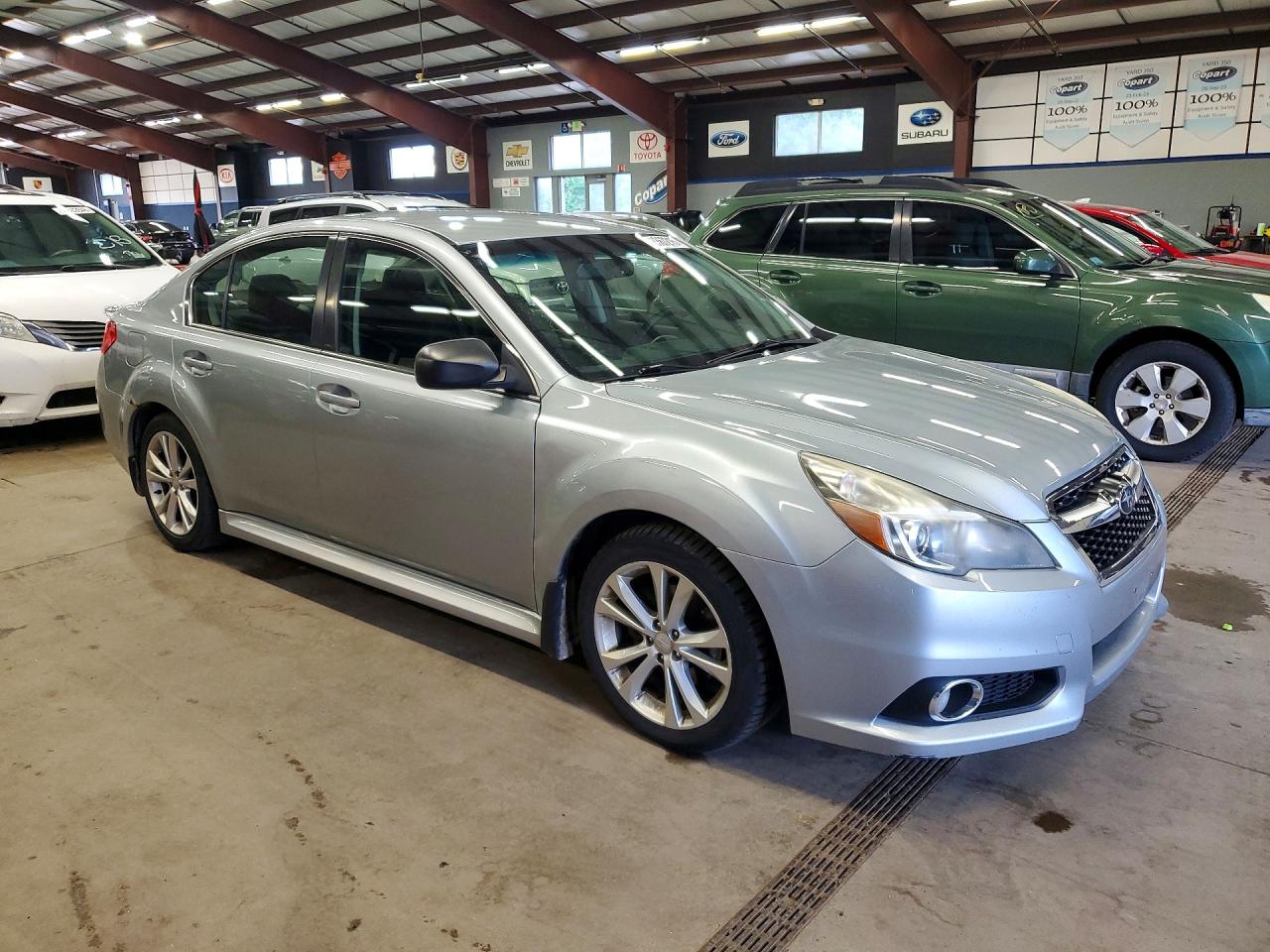 2014 Subaru Legacy 2.5i Silver vin: 4S3BMBA62E3015925
