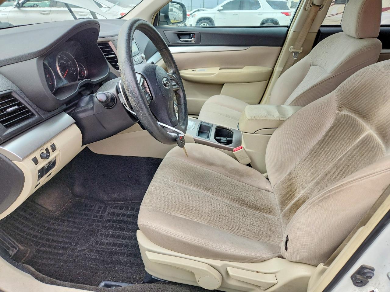 2014 Subaru Legacy 2.5i White vin: 4S3BMBA62E3031798