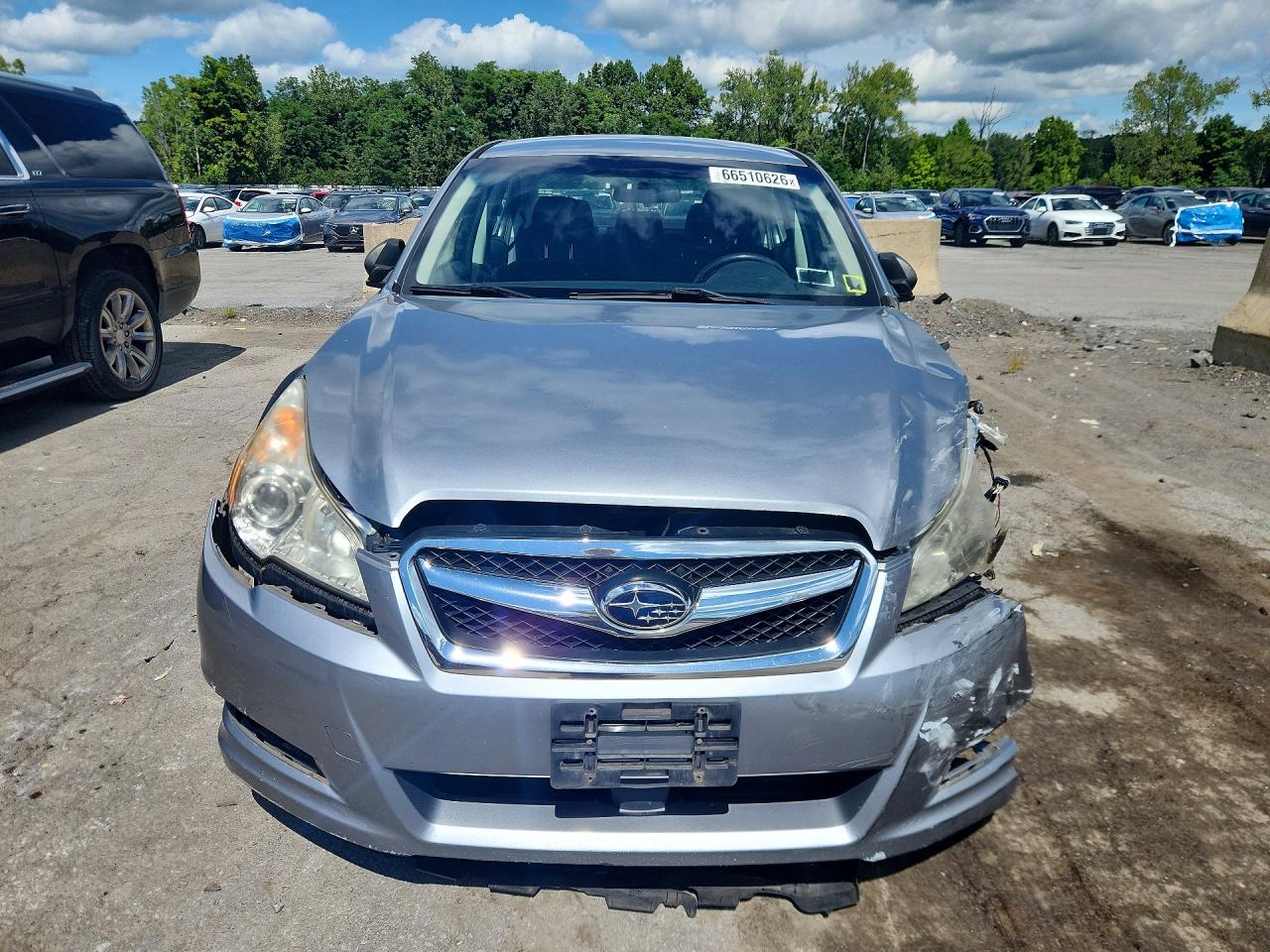 2011 Subaru Legacy 2.5i Silver vin: 4S3BMBA63B3229107