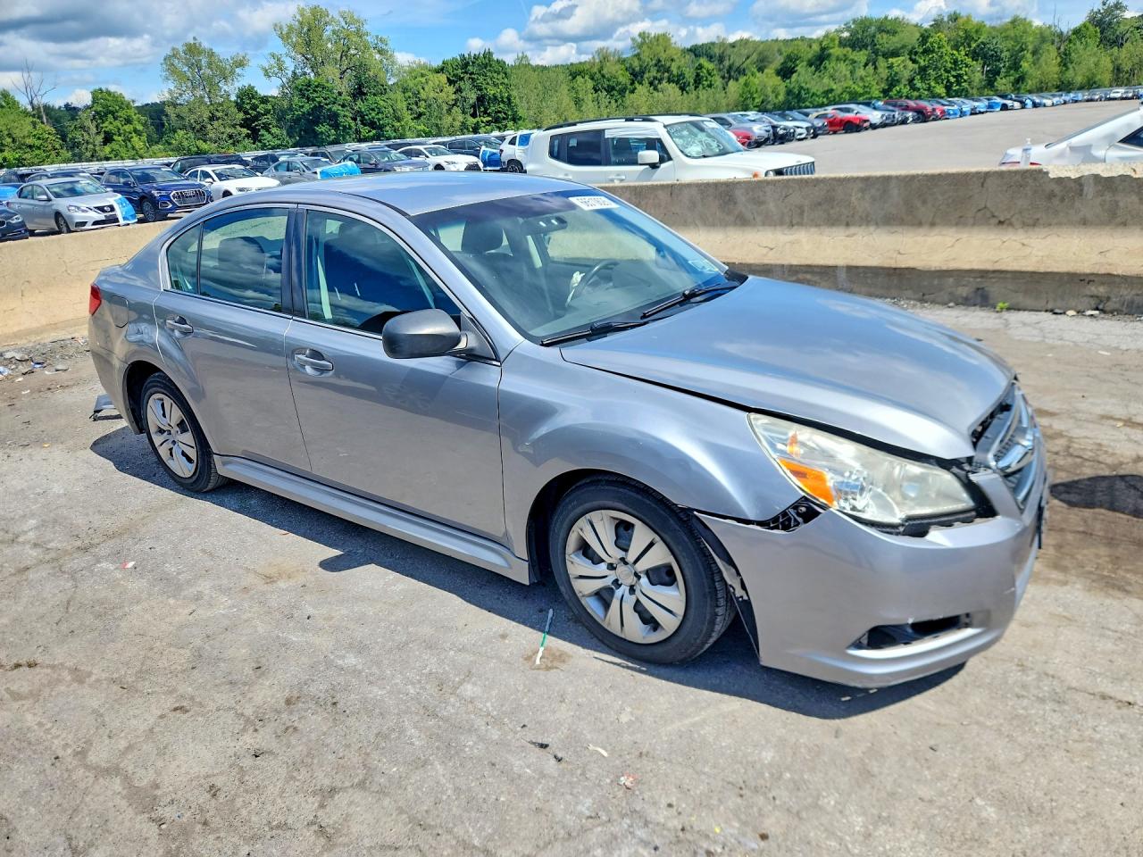 2011 Subaru Legacy 2.5i Silver vin: 4S3BMBA63B3229107