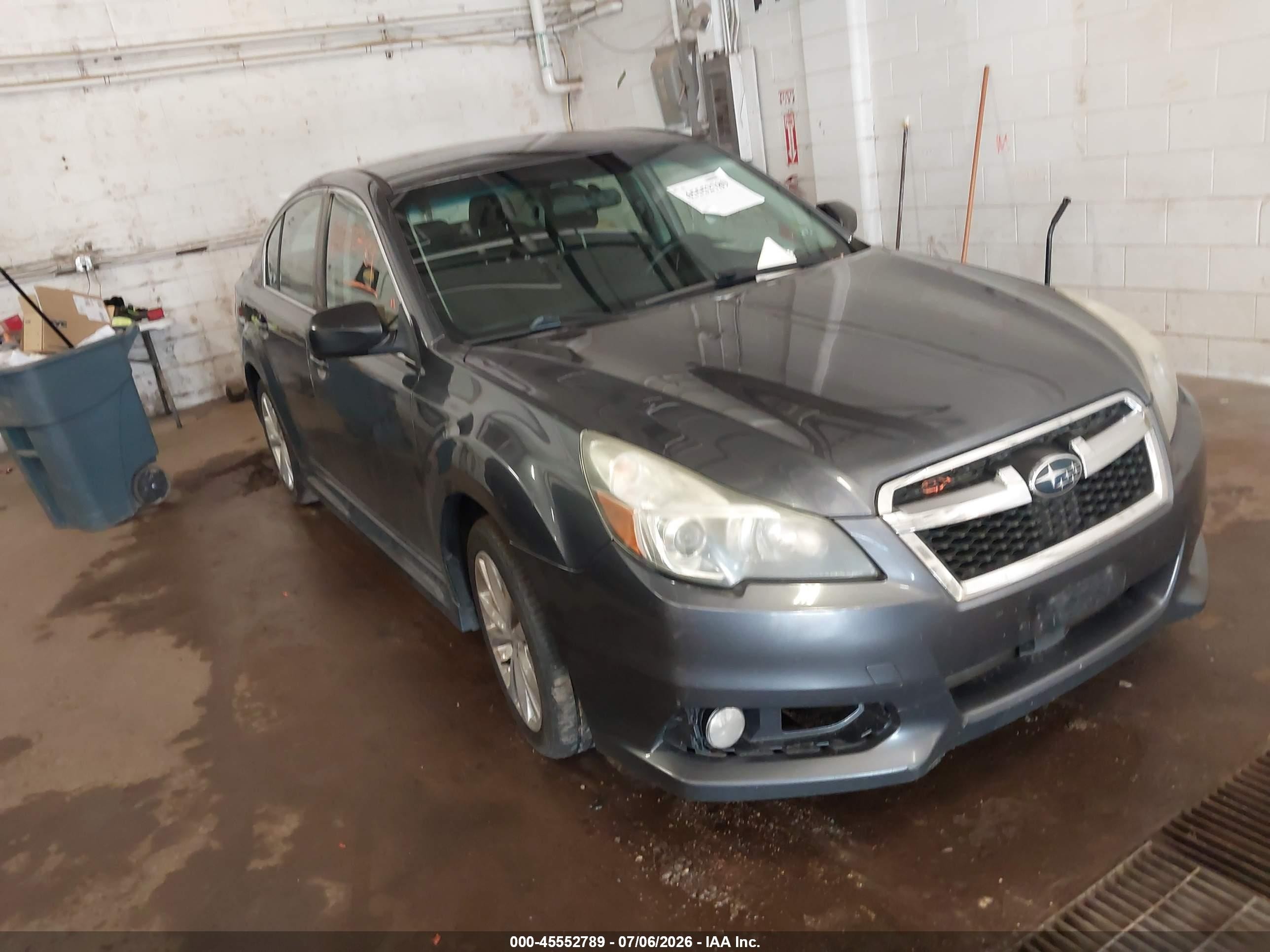 2014 Subaru Legacy 2.5i Gray vin: 4S3BMBA63E3008790