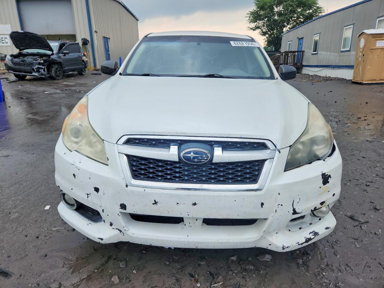 2014 Subaru Legacy 2.5i White vin: 4S3BMBA63E3037447