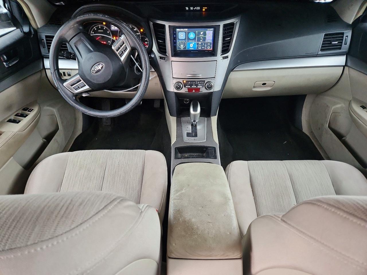 2014 Subaru Legacy 2.5i White vin: 4S3BMBA63E3037447