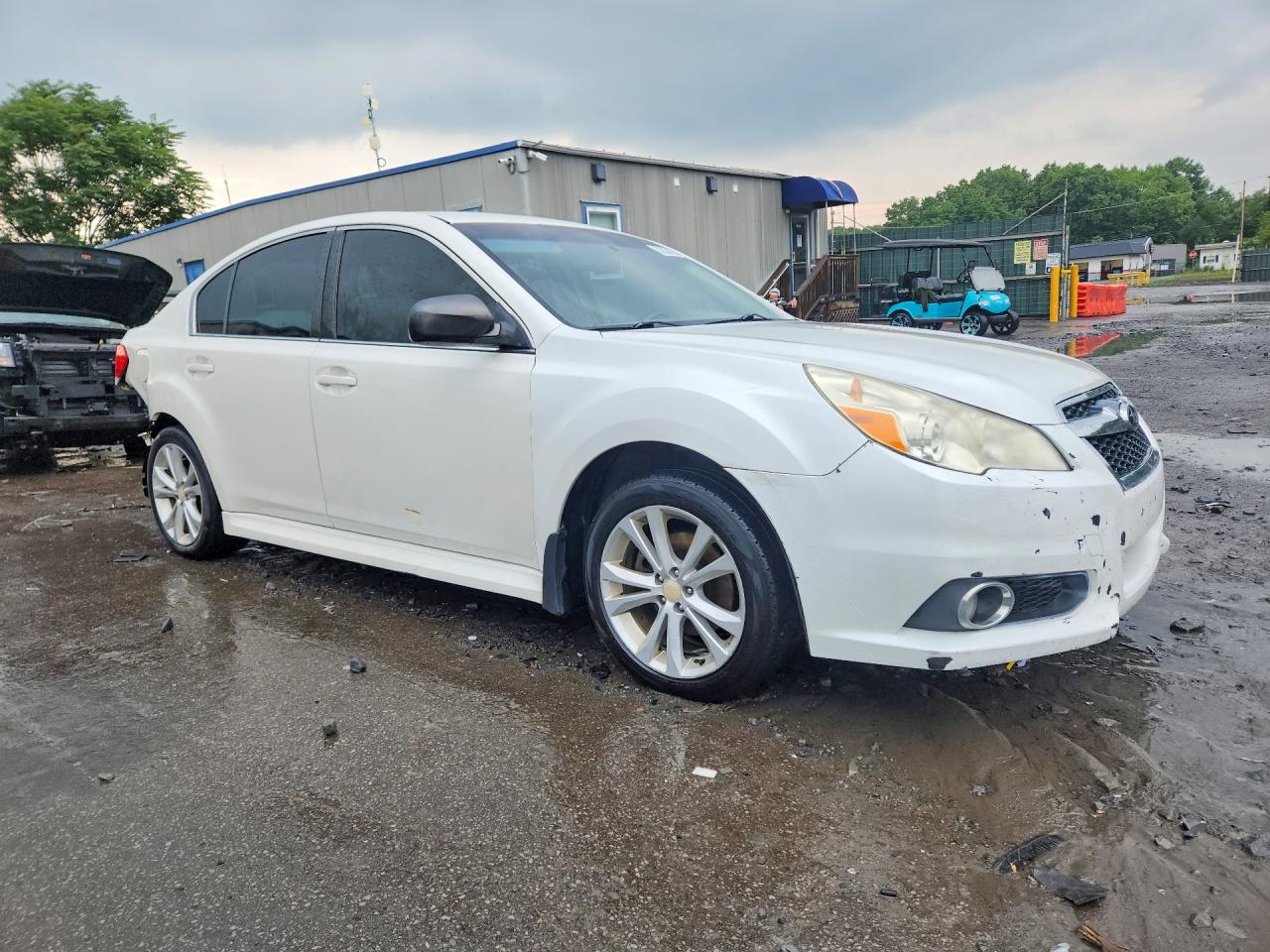 2014 Subaru Legacy 2.5i White vin: 4S3BMBA63E3037447