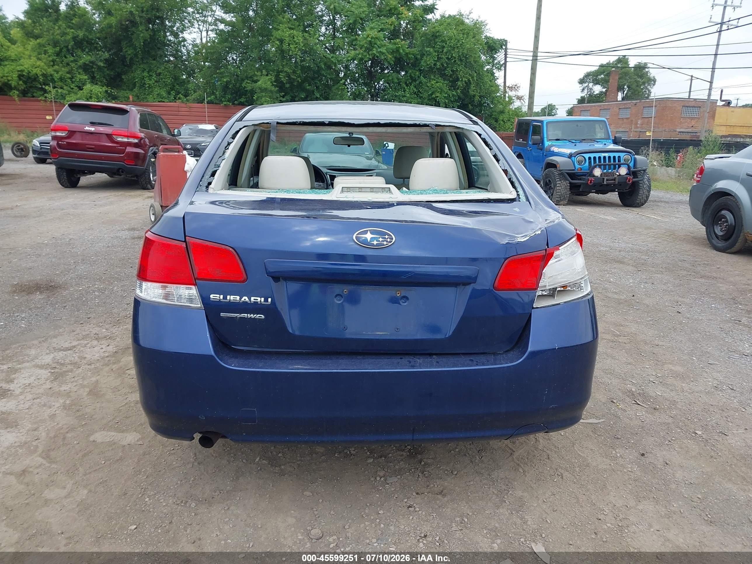 2010 Subaru Legacy 2.5i Blue vin: 4S3BMBA64A3237540