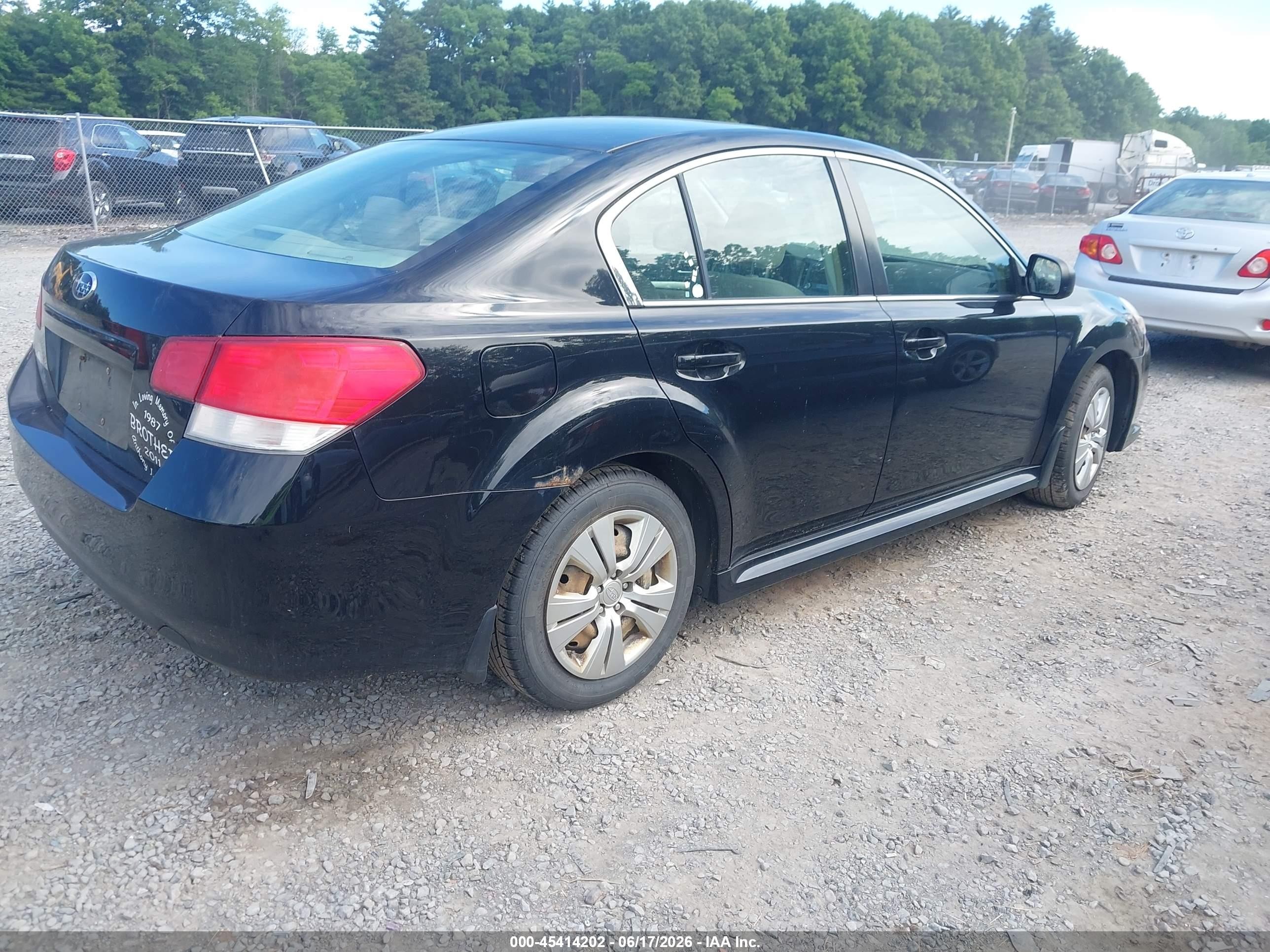 2013 Subaru Legacy 2.5i Black vin: 4S3BMBA64D3025998