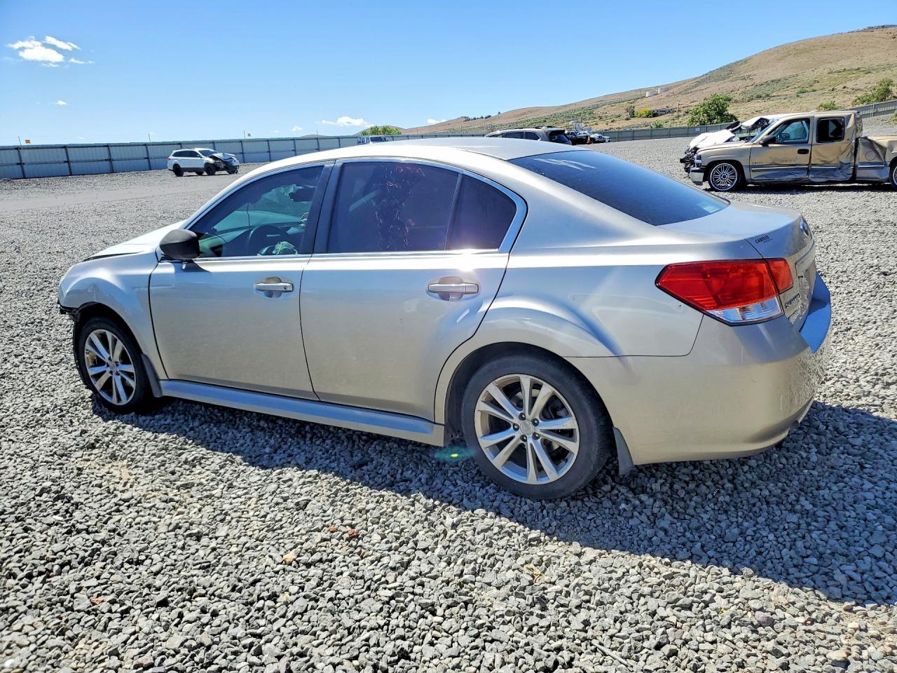 2014 Subaru Legacy 2.5i Gold vin: 4S3BMBA65E3020519