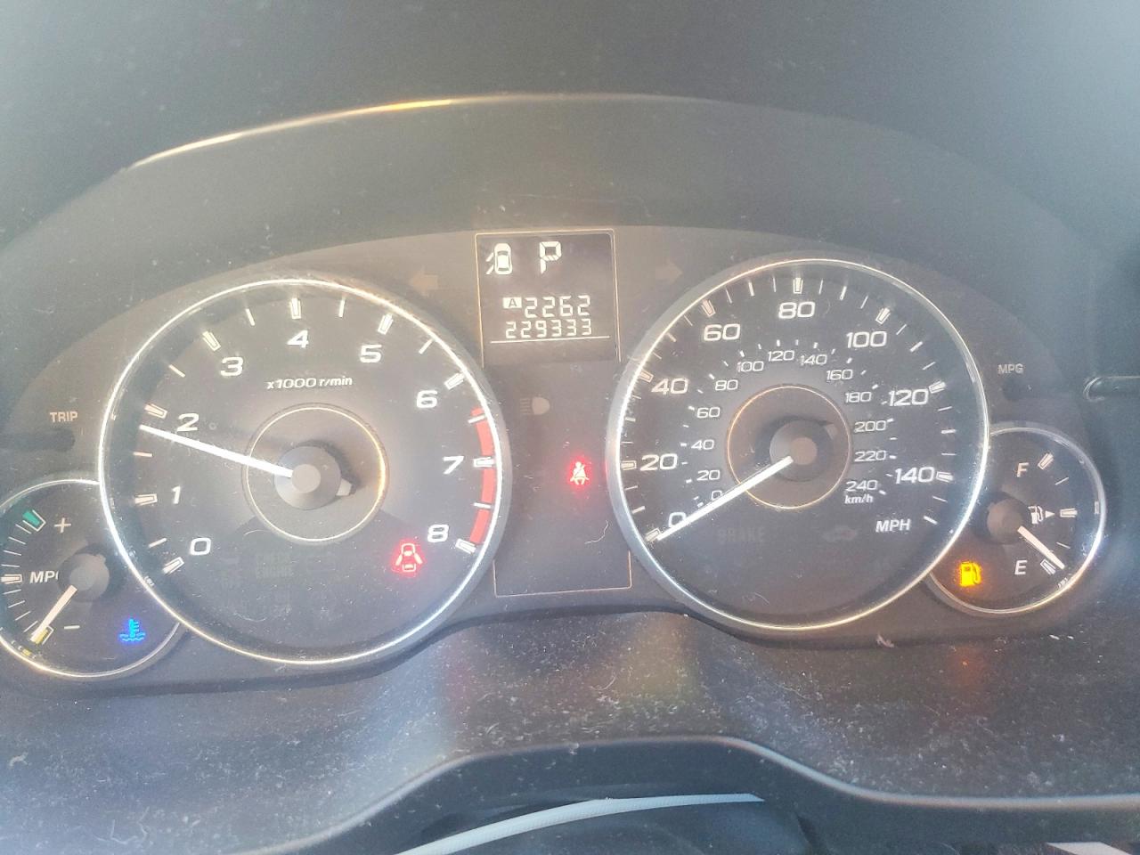 2011 Subaru Legacy 2.5i Silver vin: 4S3BMBA66B3239260