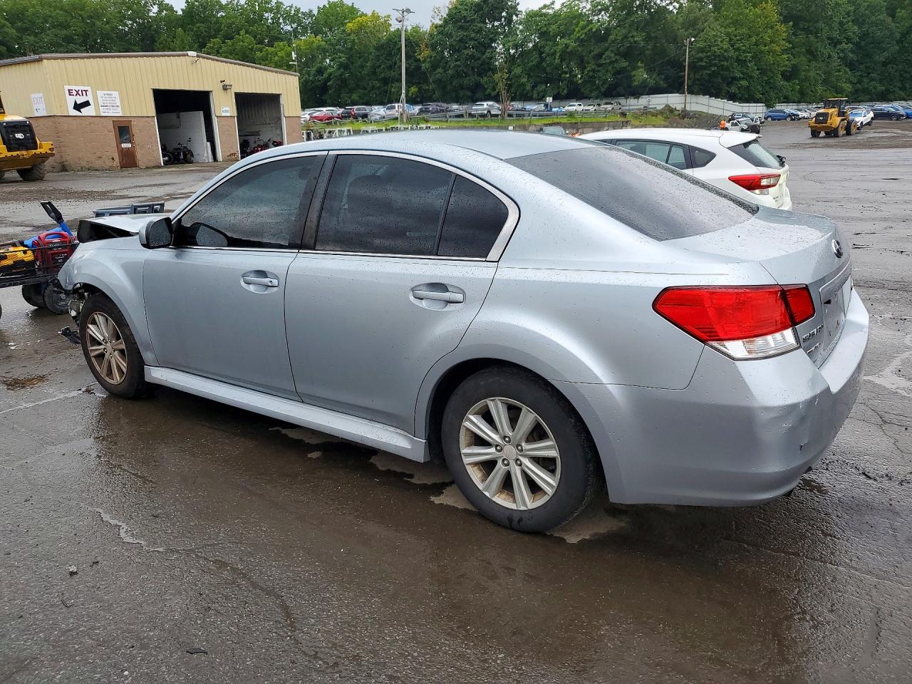 2012 Subaru Legacy 2.5i Silver vin: 4S3BMBA66C3031946