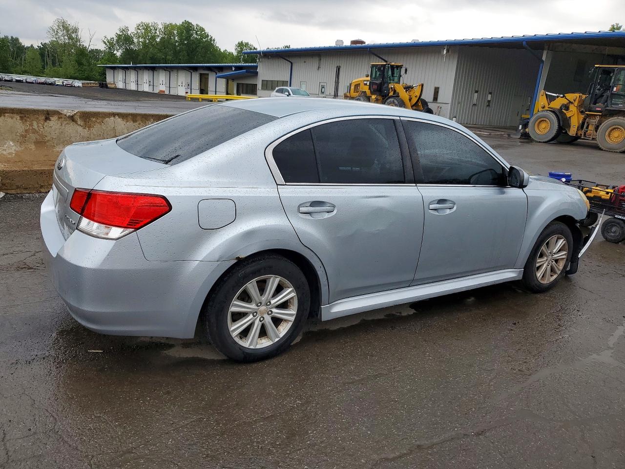 2012 Subaru Legacy 2.5i Silver vin: 4S3BMBA66C3031946