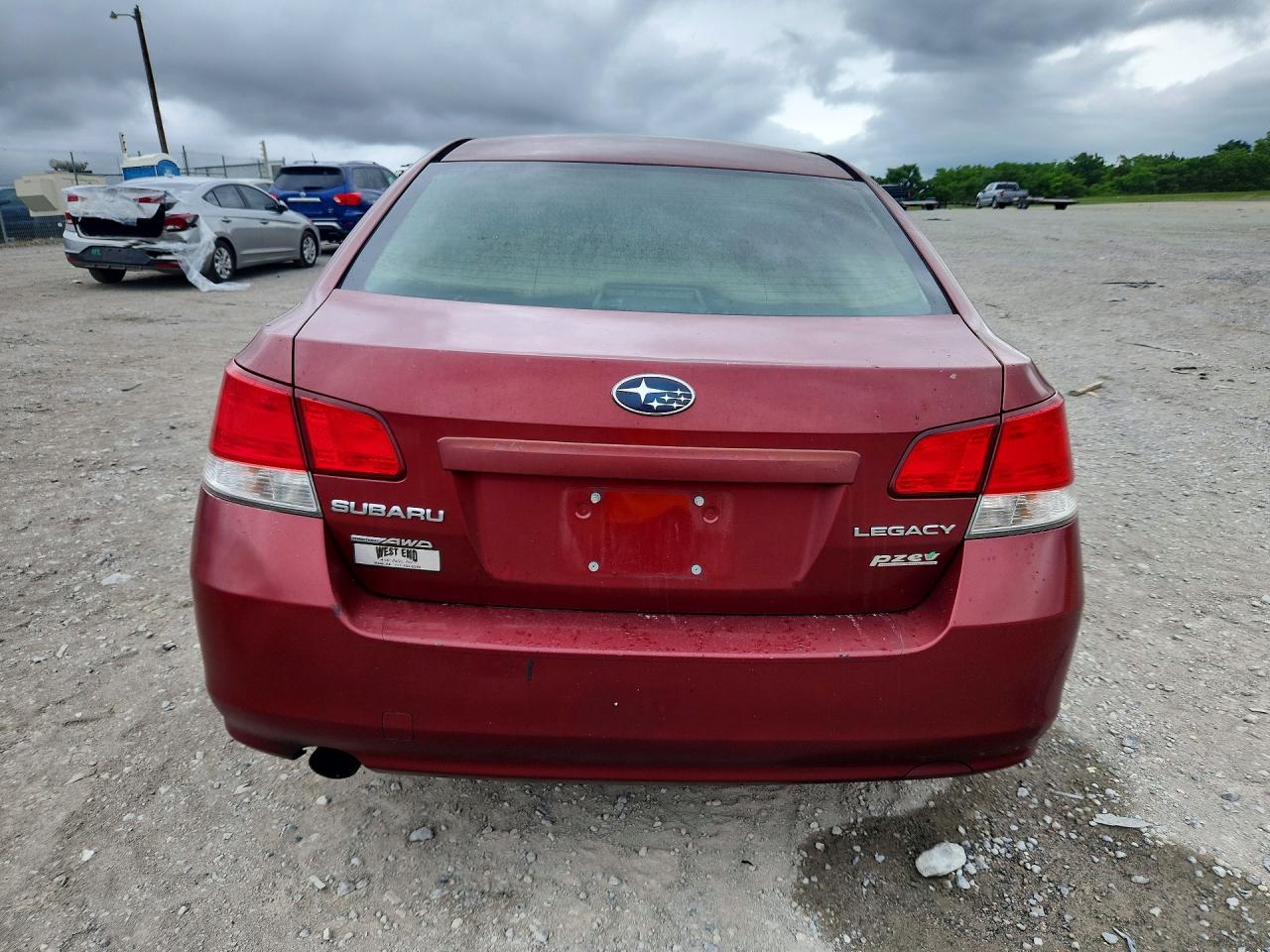2013 Subaru Legacy 2.5i Red vin: 4S3BMBA67D3023792