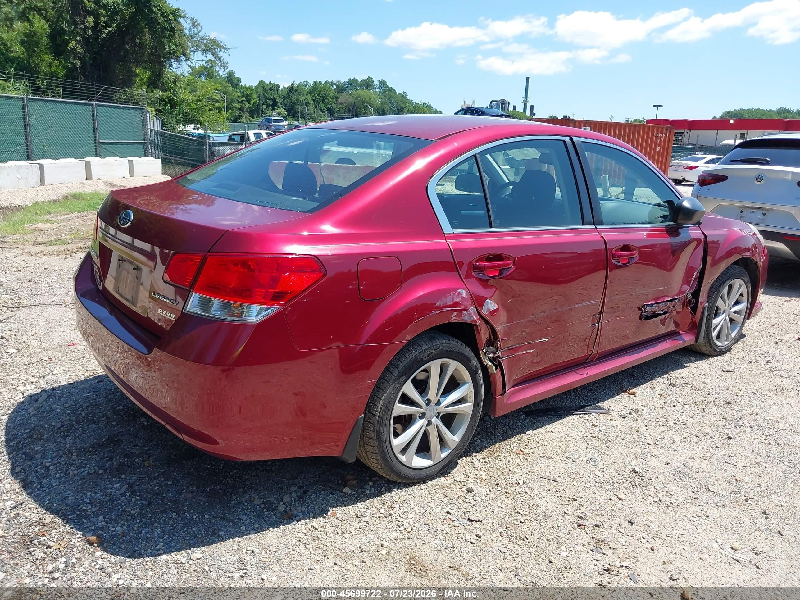2014 Subaru Legacy 2.5i Темно-бордовый vin: 4S3BMBA67E3032722