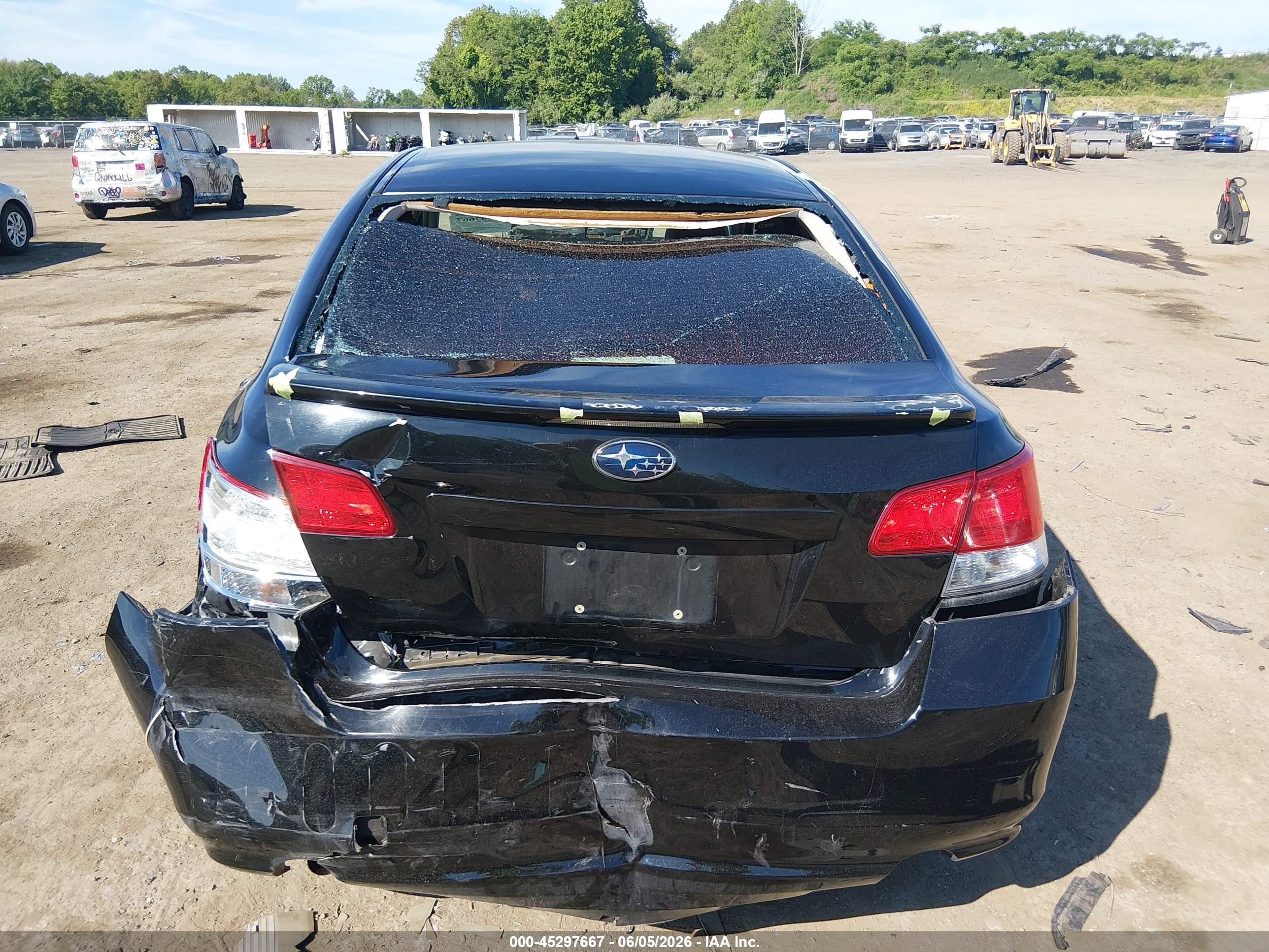 2010 Subaru Legacy 2.5i Black vin: 4S3BMBA68A3235435