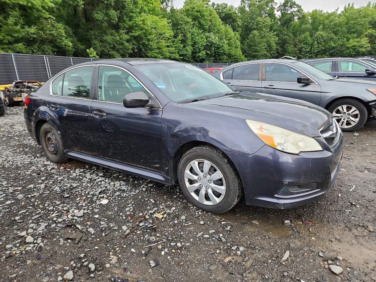 2011 Subaru Legacy 2.5i Blue vin: 4S3BMBA68B3240393