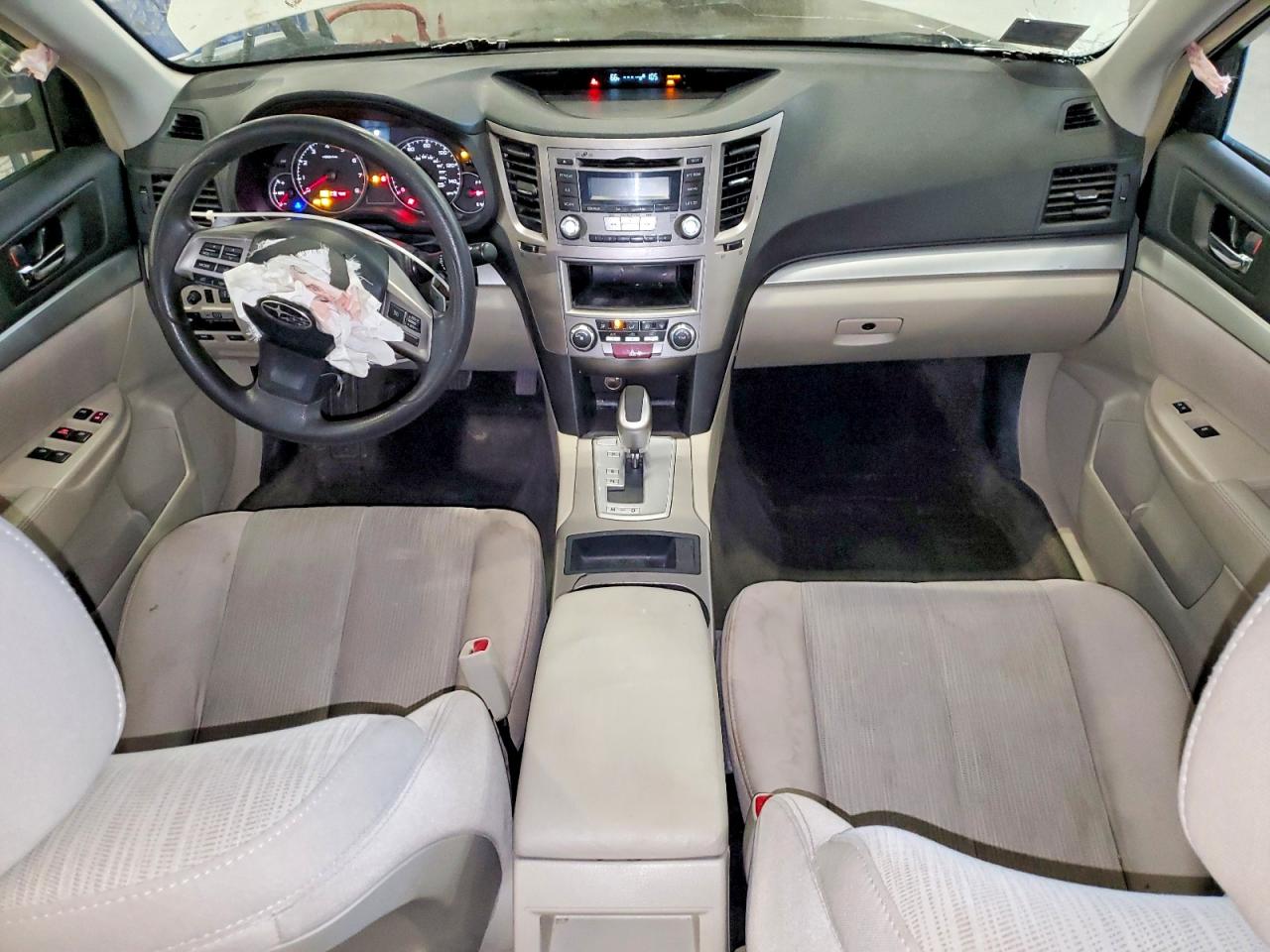 2013 Subaru Legacy 2.5i White vin: 4S3BMBA68D3040858