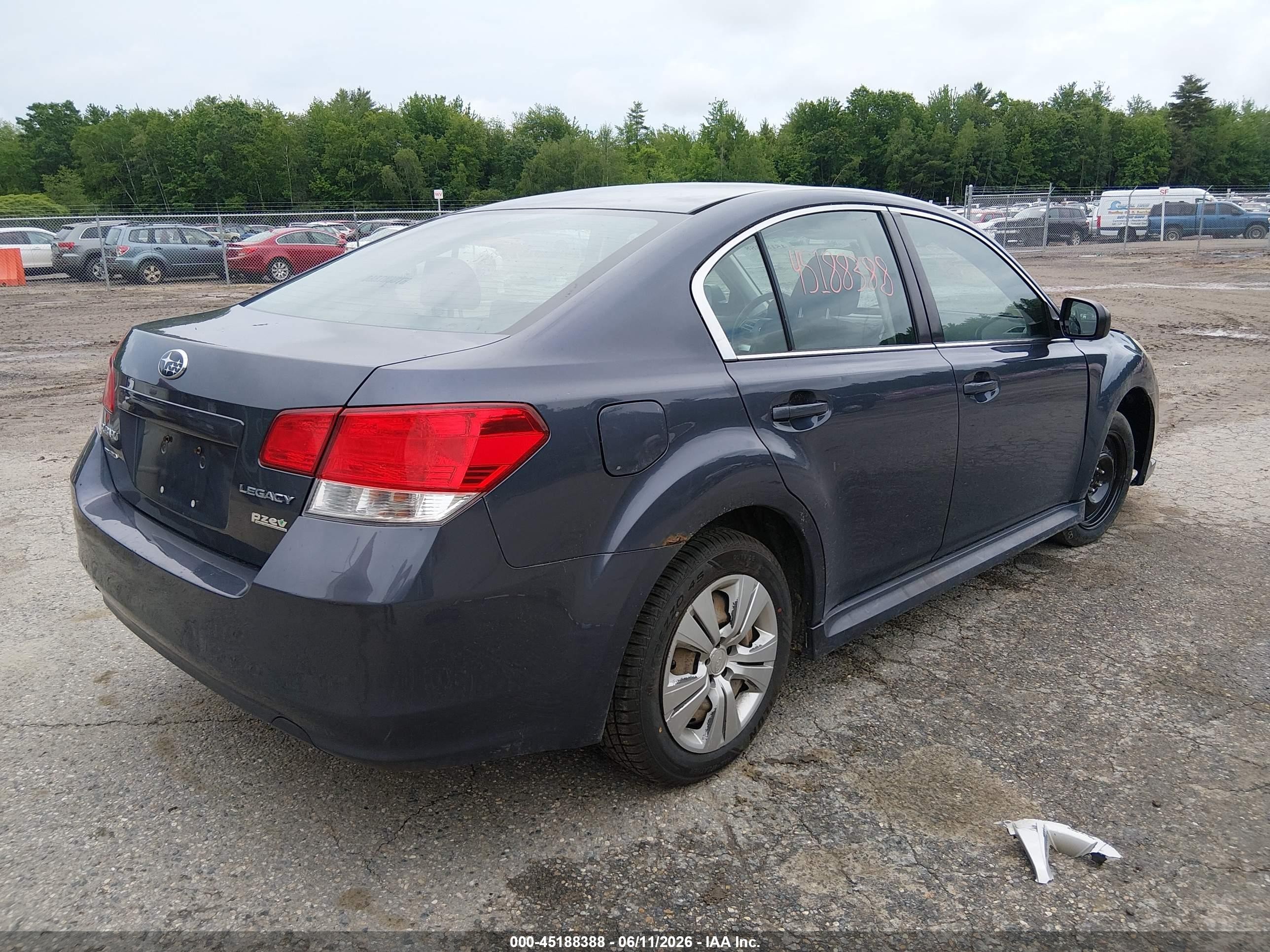 2014 Subaru Legacy 2.5i Blue vin: 4S3BMBA68E3037671