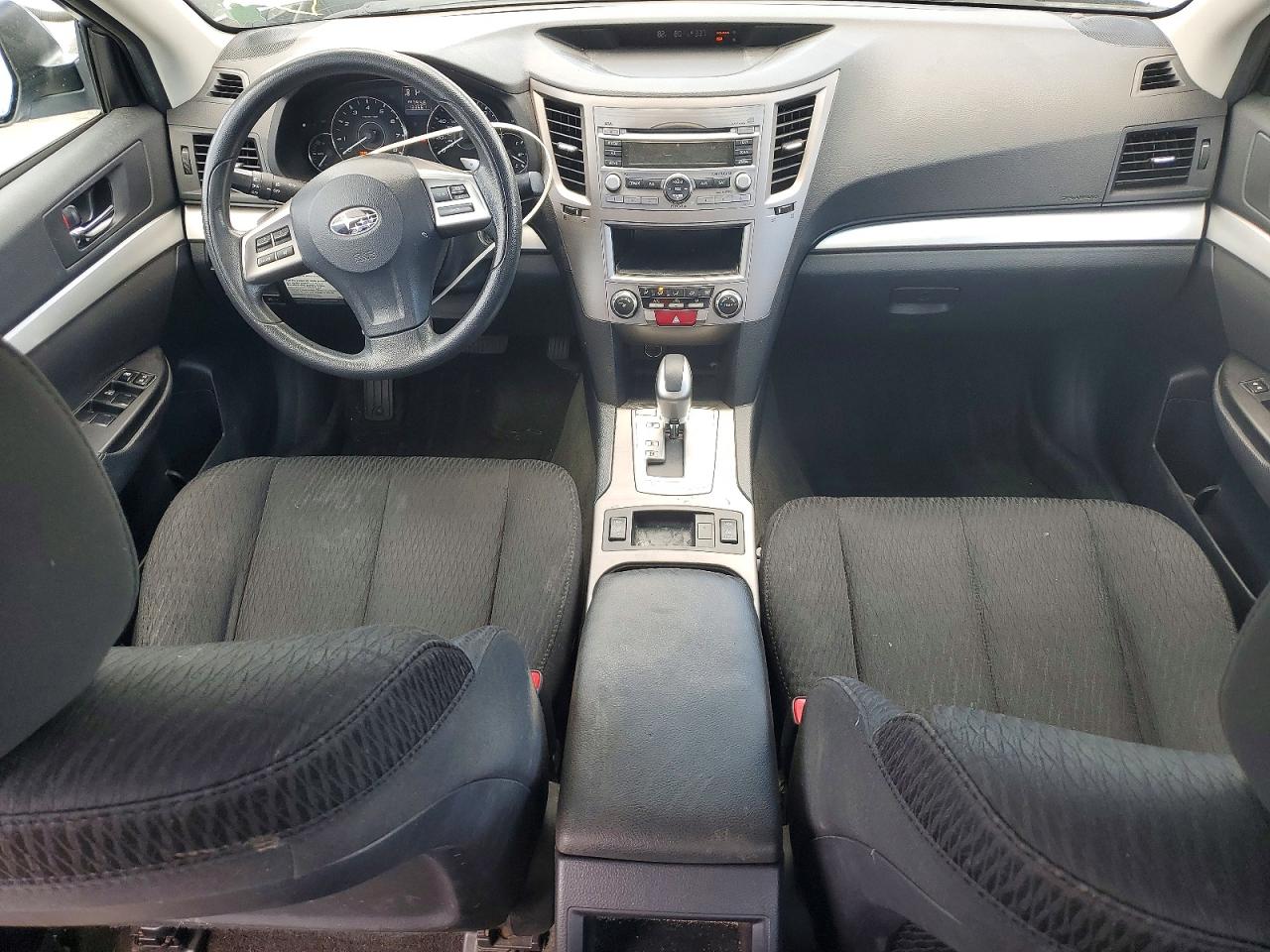 2012 Subaru Legacy 2.5i Серебряный vin: 4S3BMBA69C3004711