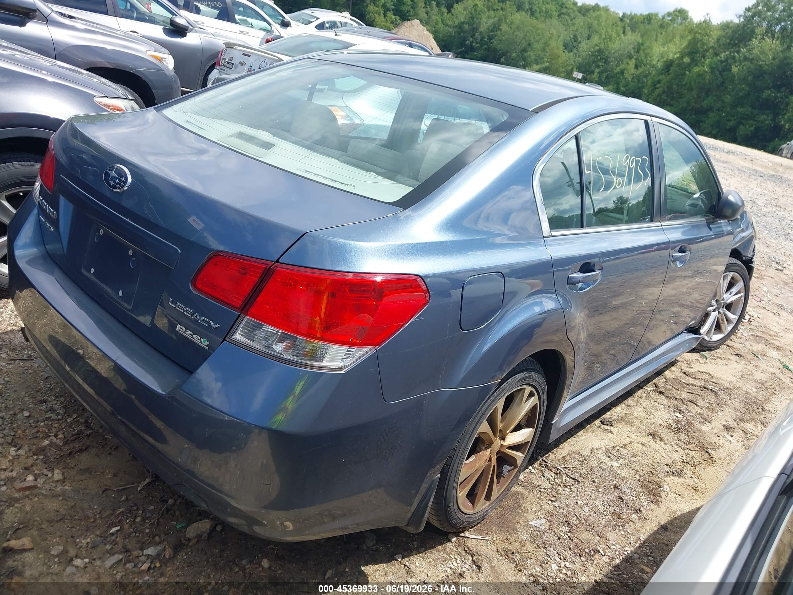 2014 Subaru Legacy 2.5i Blue vin: 4S3BMBA6XE3006034