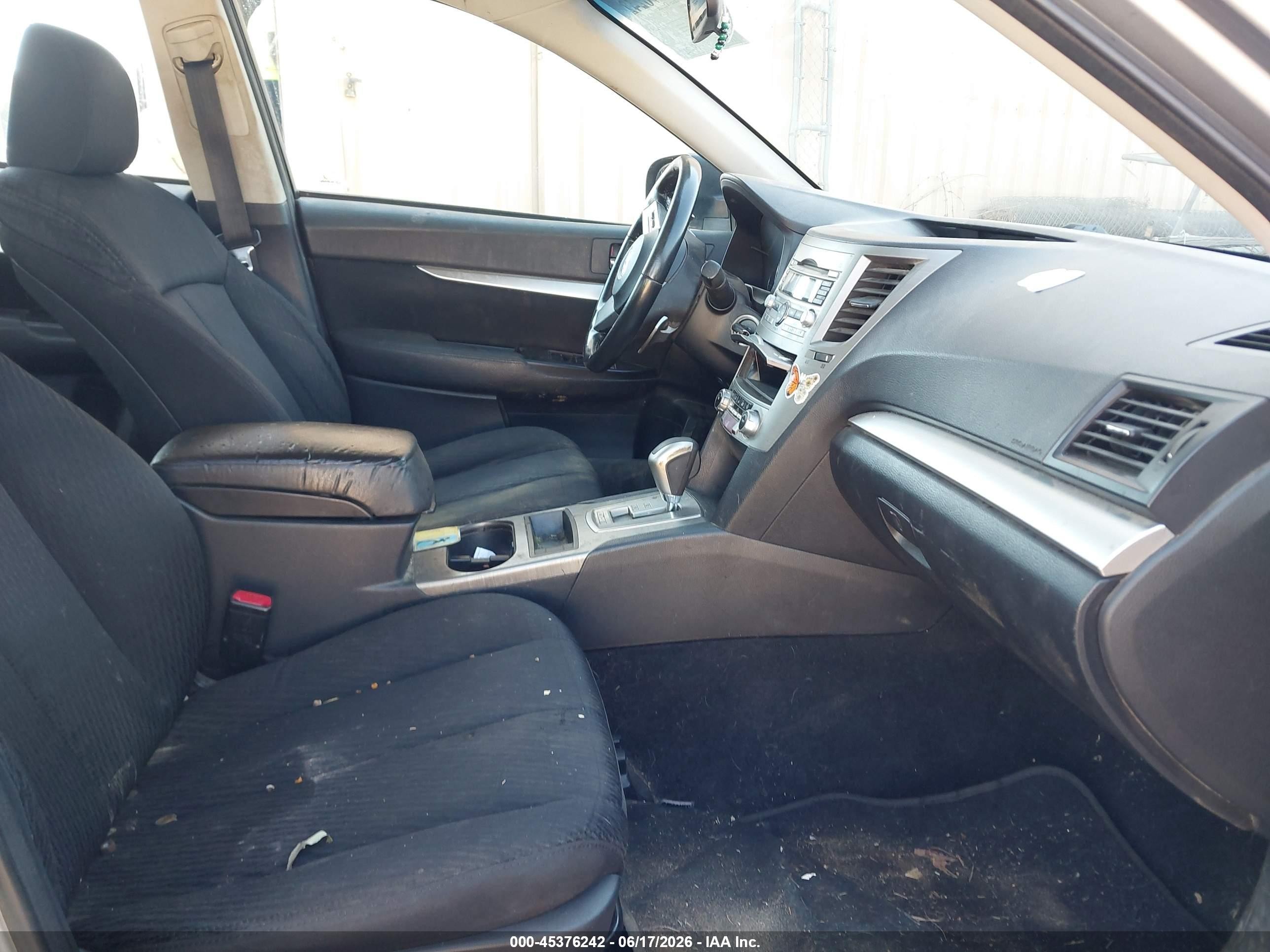 2011 Subaru Legacy 2.5i Premium Gray vin: 4S3BMBB60B3215468