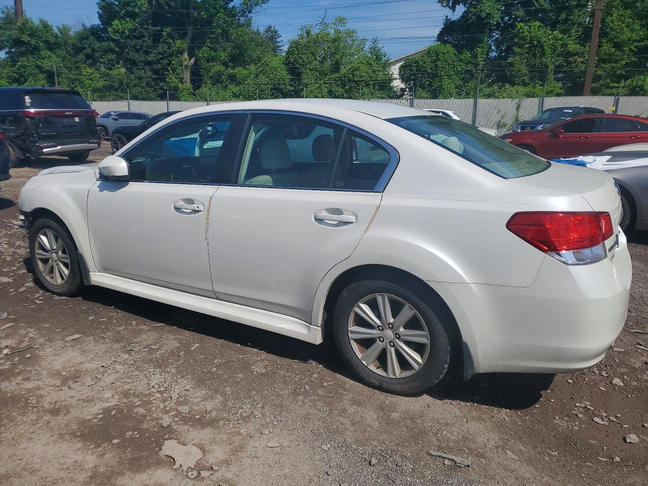 2011 Subaru Legacy 2.5i Premium White vin: 4S3BMBB61B3229167