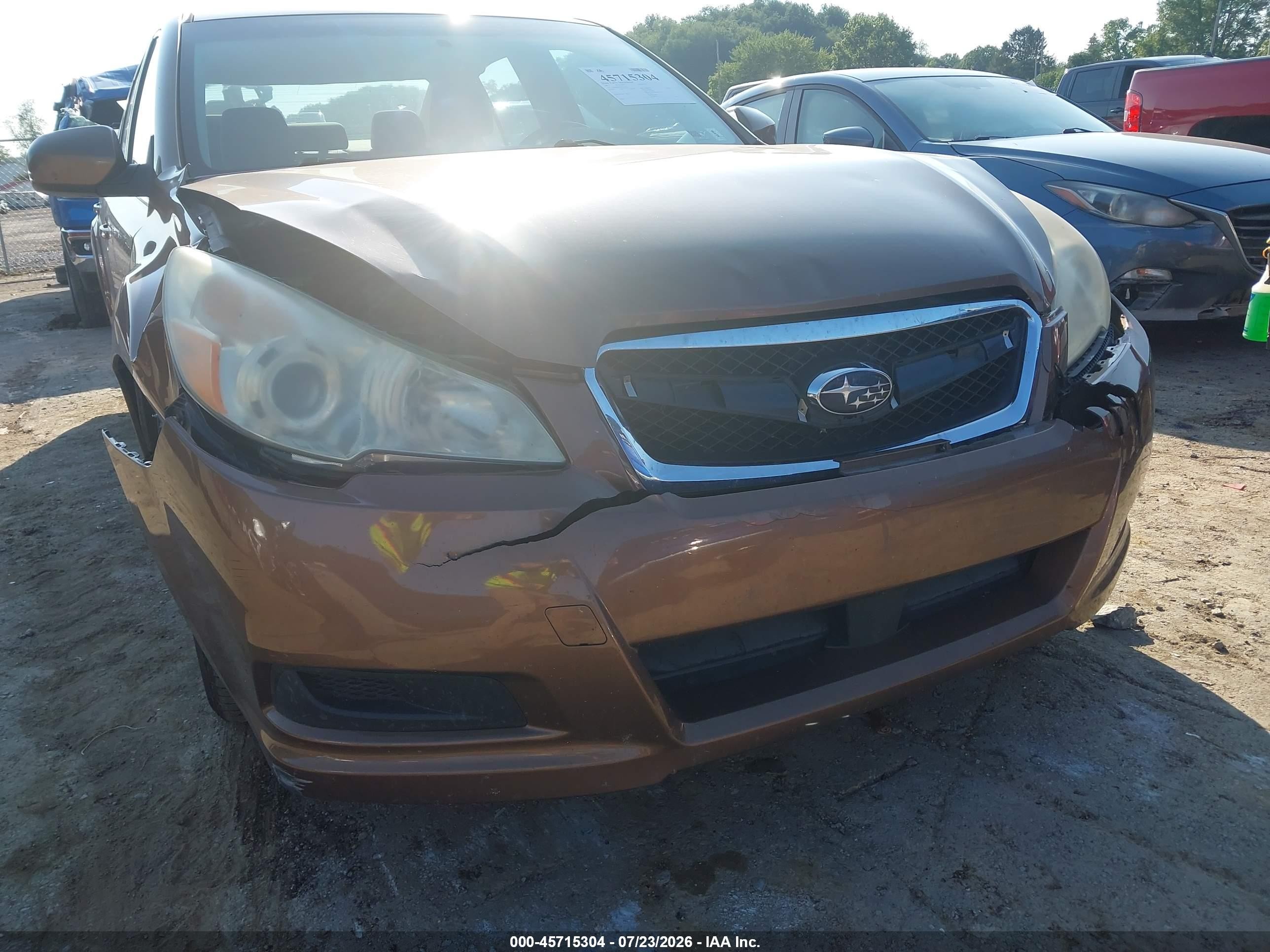 2011 Subaru Legacy 2.5i Premium Brown vin: 4S3BMBB63B3210216
