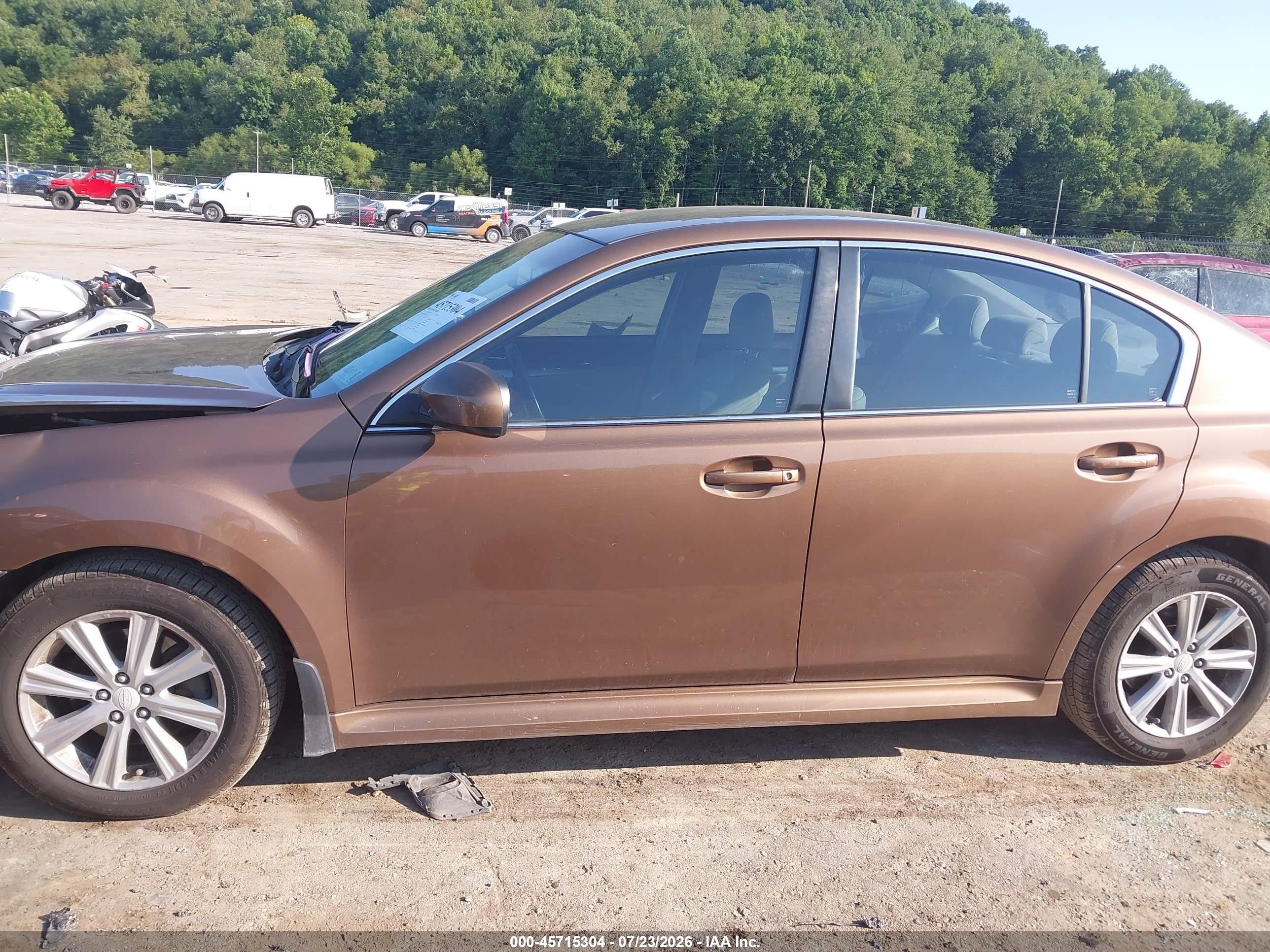 2011 Subaru Legacy 2.5i Premium Brown vin: 4S3BMBB63B3210216