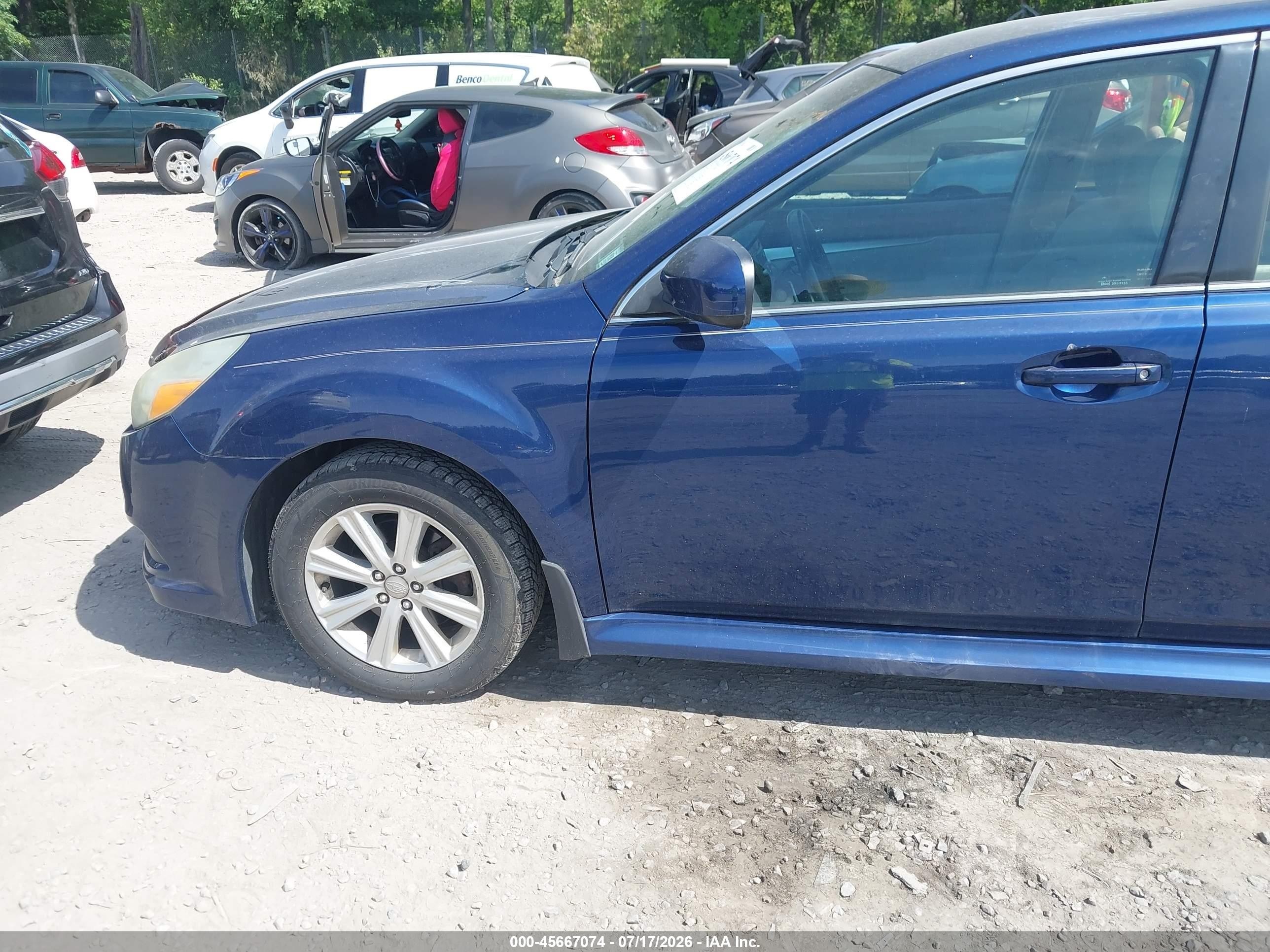 2011 Subaru Legacy 2.5i Premium Blue vin: 4S3BMBB63B3236265