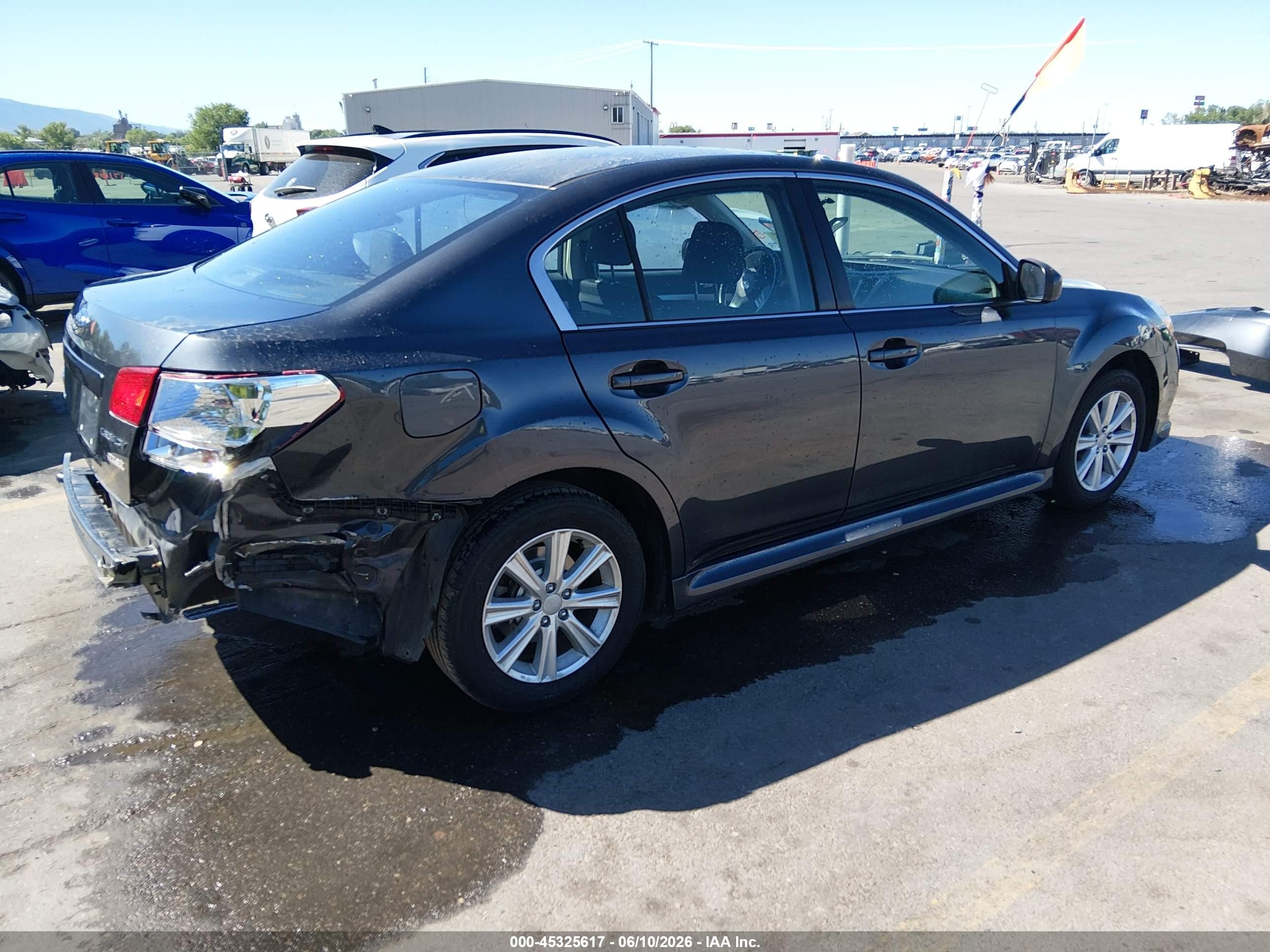 2012 Subaru Legacy 2.5i Premium Gray vin: 4S3BMBB63C3035743