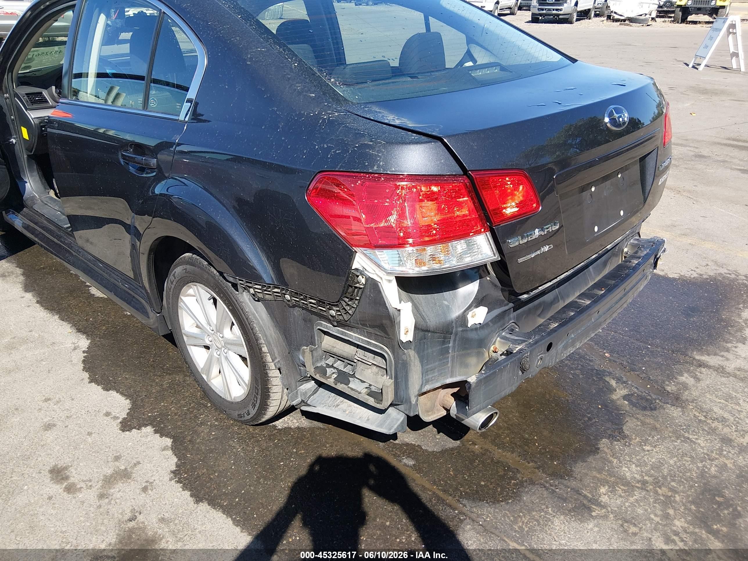 2012 Subaru Legacy 2.5i Premium Gray vin: 4S3BMBB63C3035743