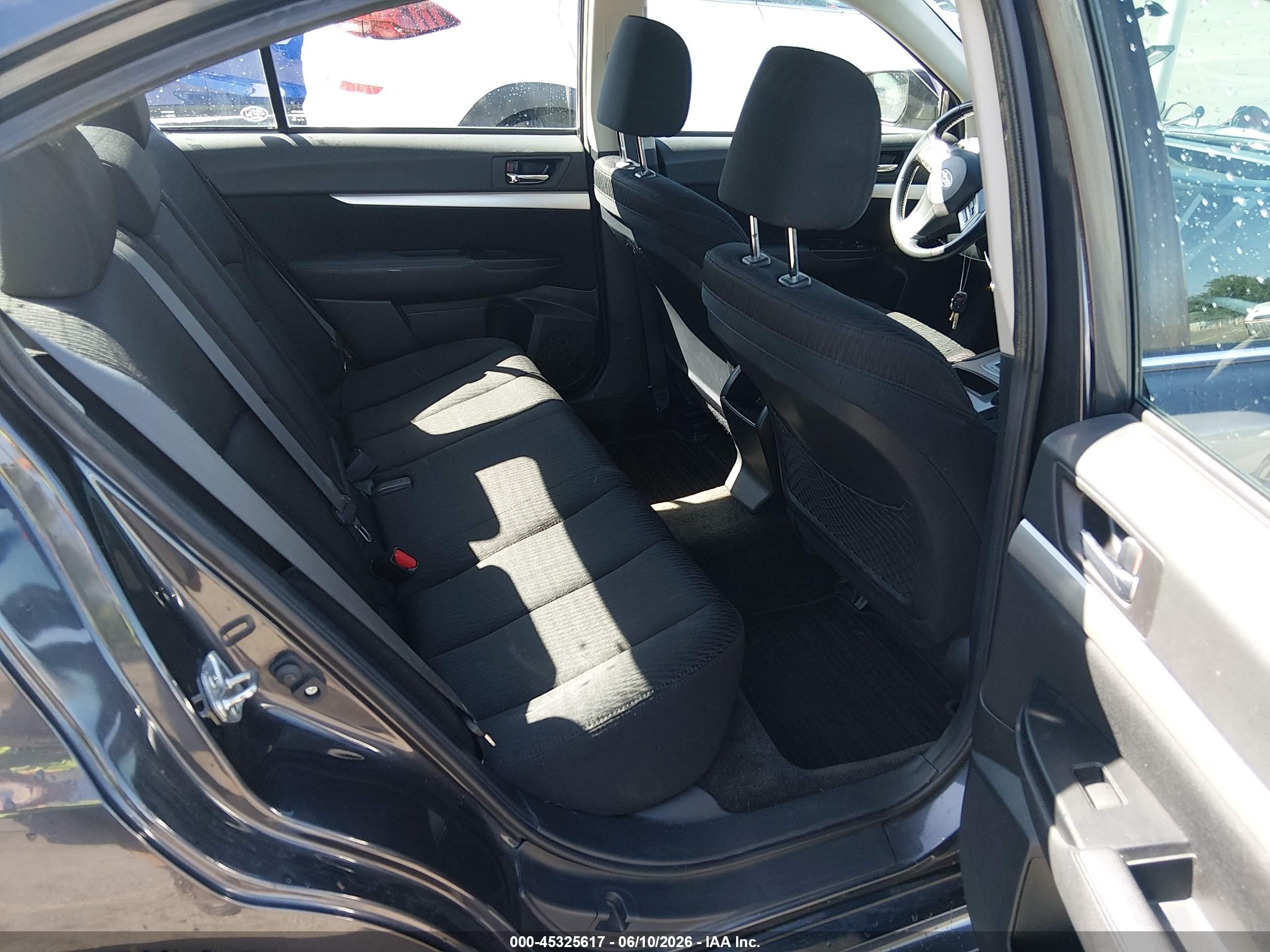 2012 Subaru Legacy 2.5i Premium Gray vin: 4S3BMBB63C3035743