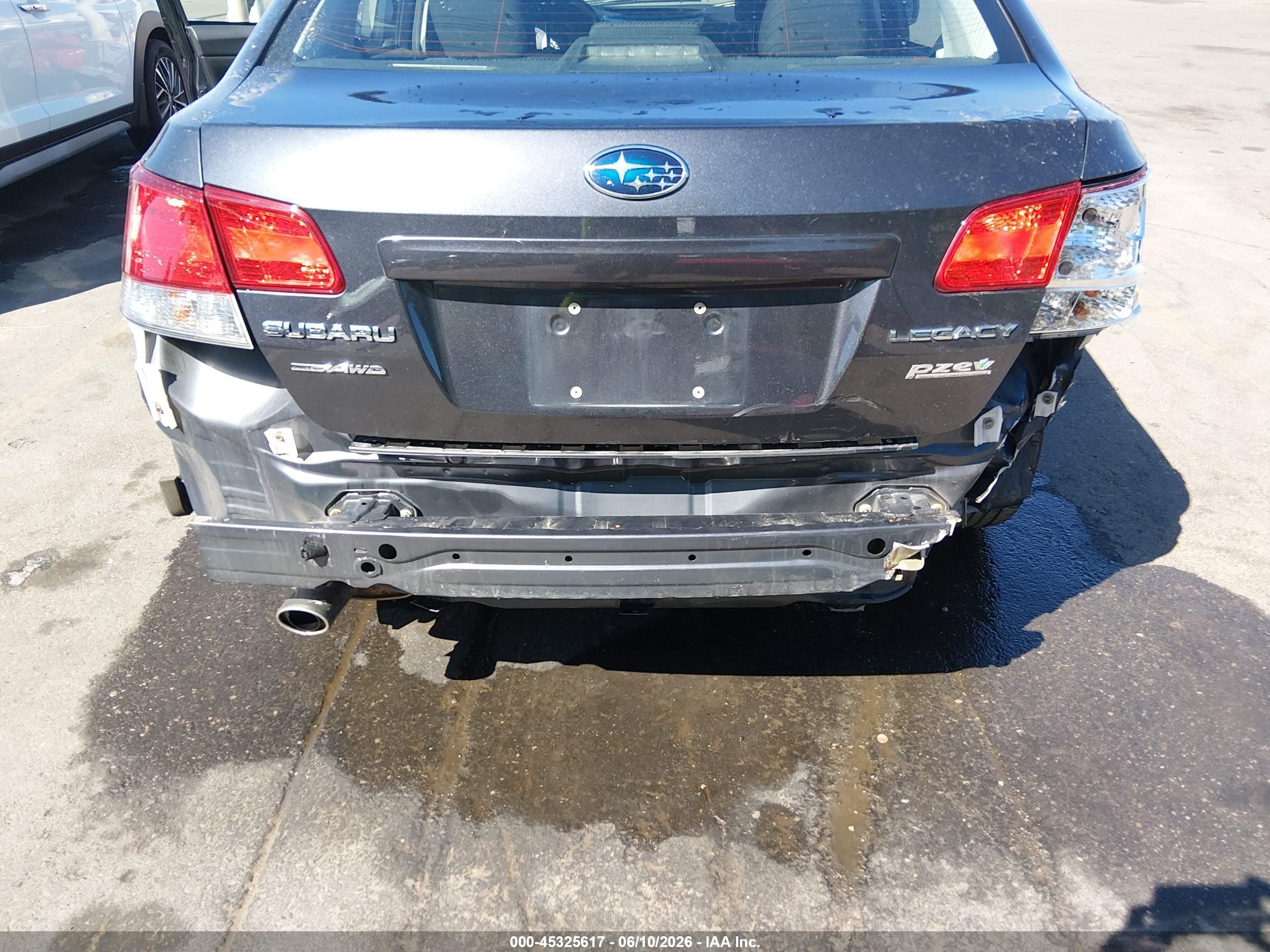 2012 Subaru Legacy 2.5i Premium Gray vin: 4S3BMBB63C3035743