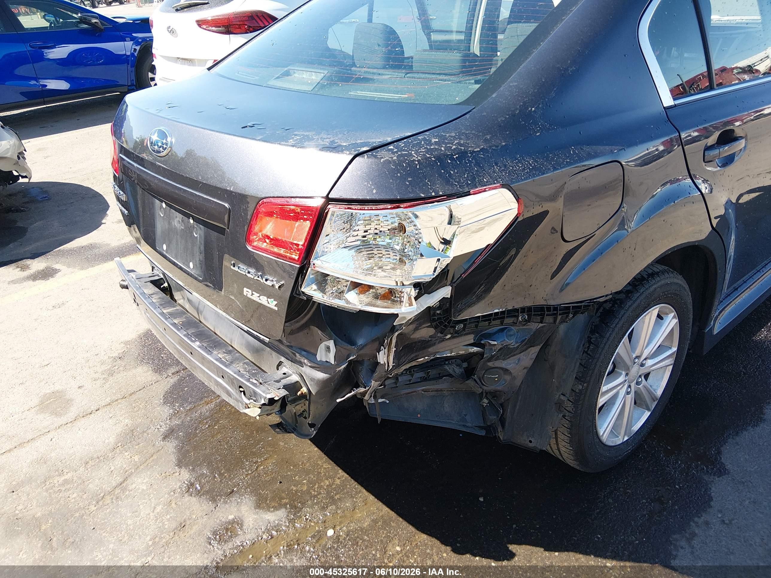 2012 Subaru Legacy 2.5i Premium Gray vin: 4S3BMBB63C3035743